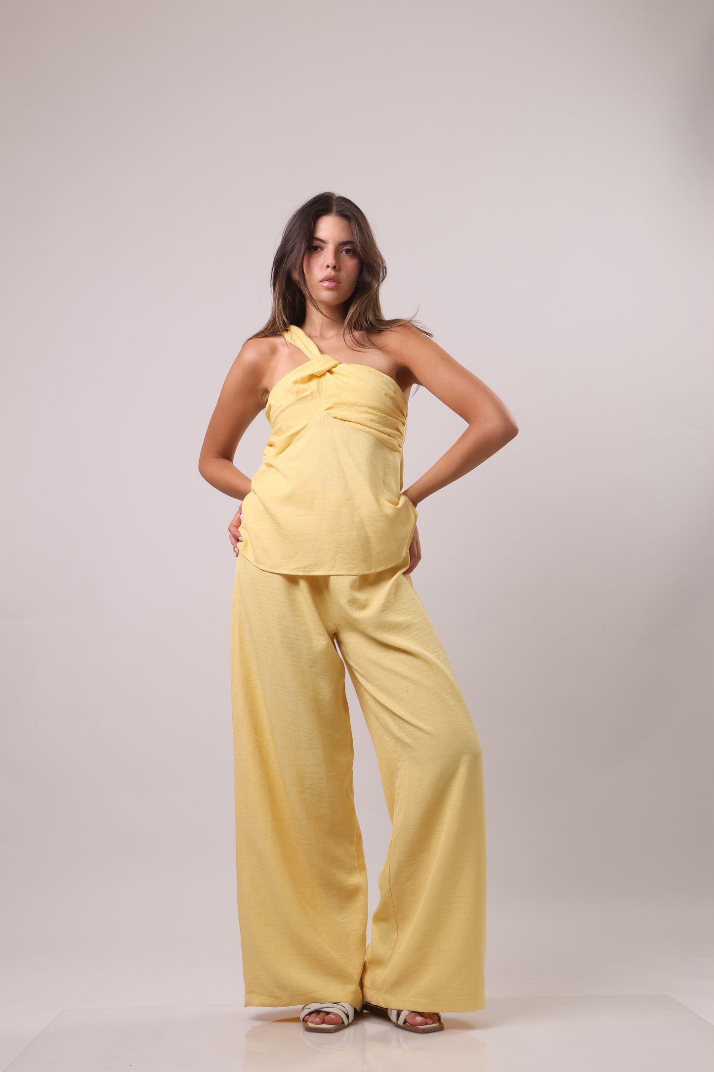 Asymmetrical shoulder linen set
