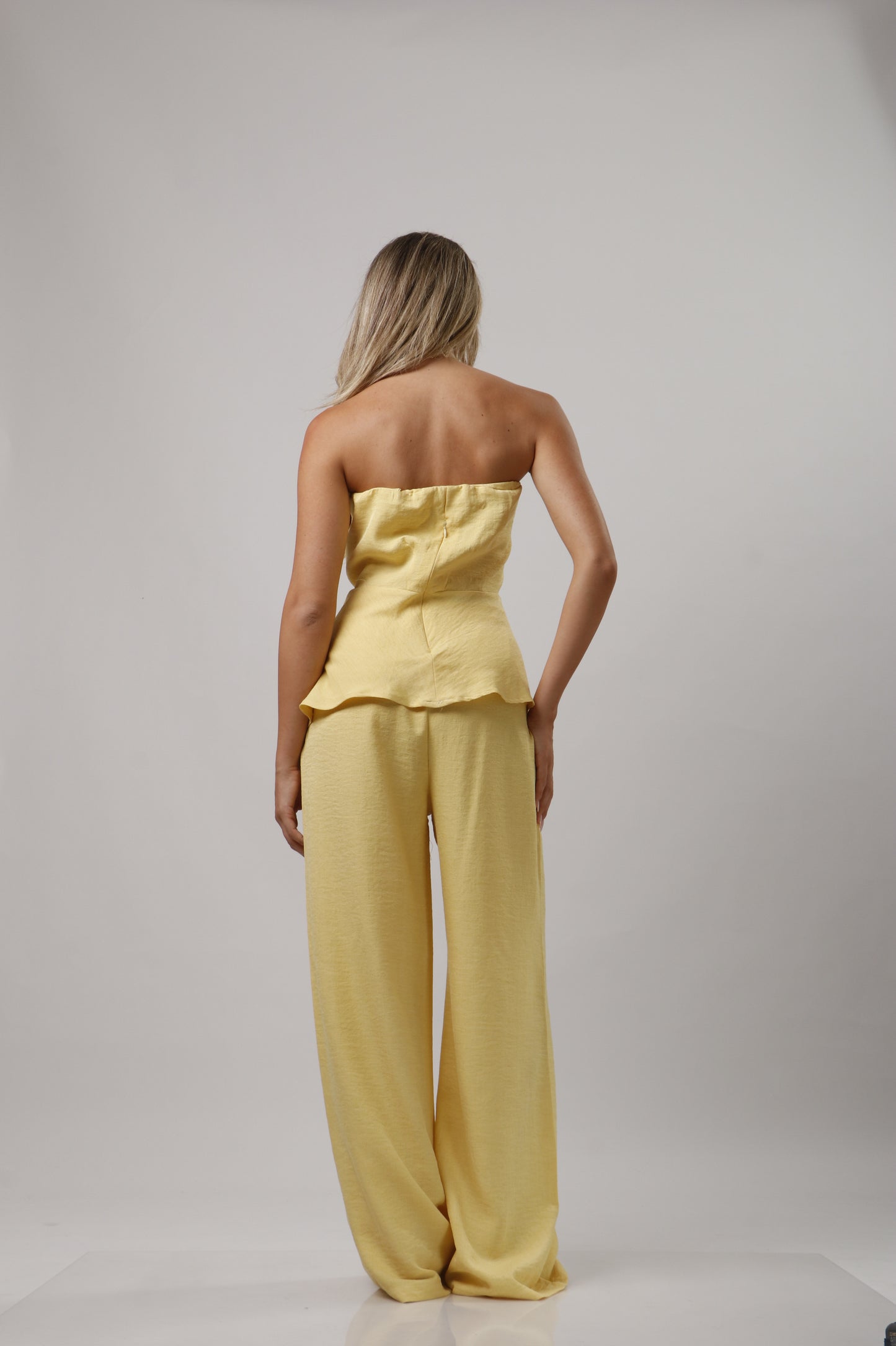 Strapless ruffle linen set