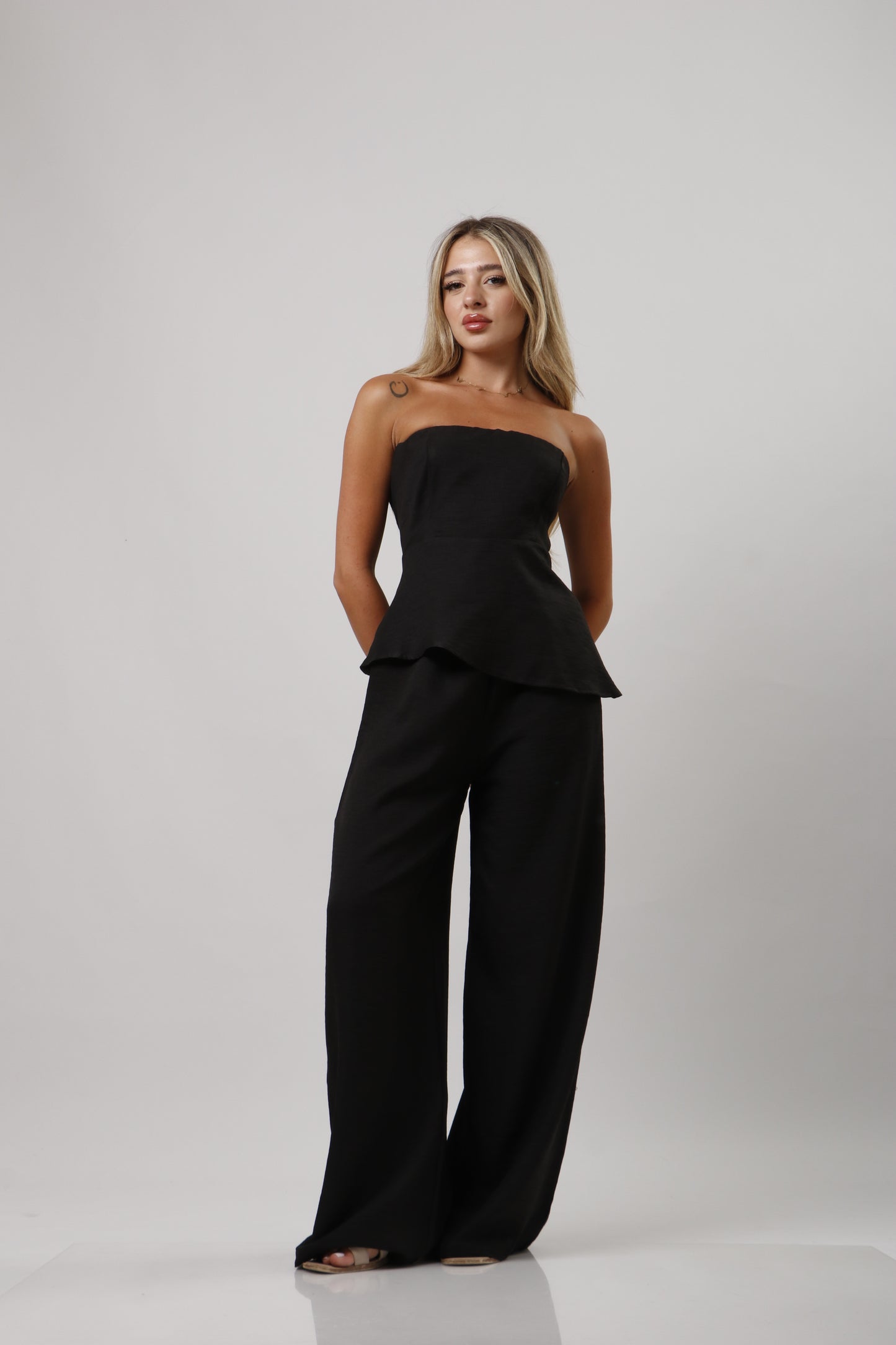 Strapless ruffle linen set