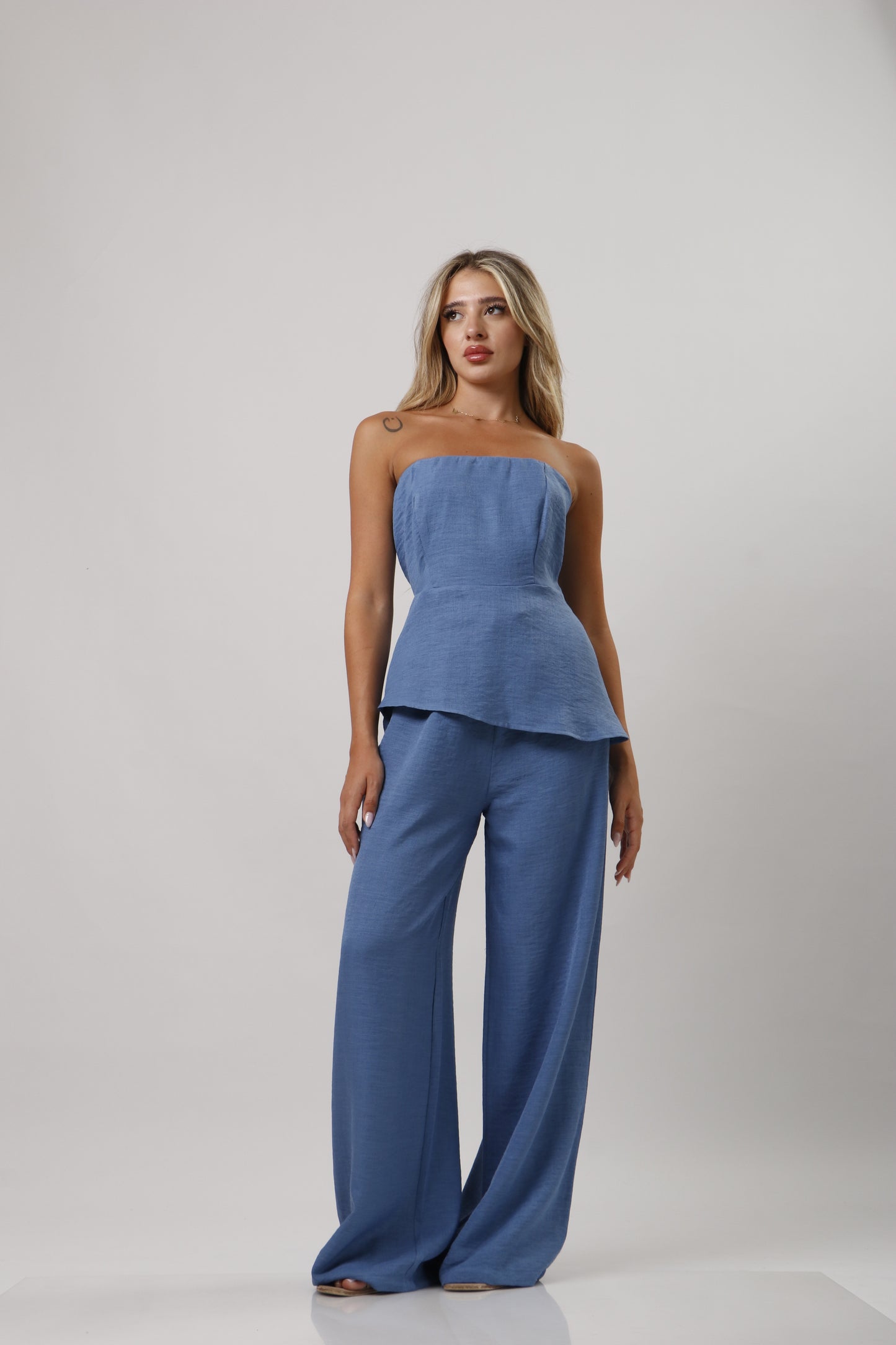 Strapless ruffle linen set