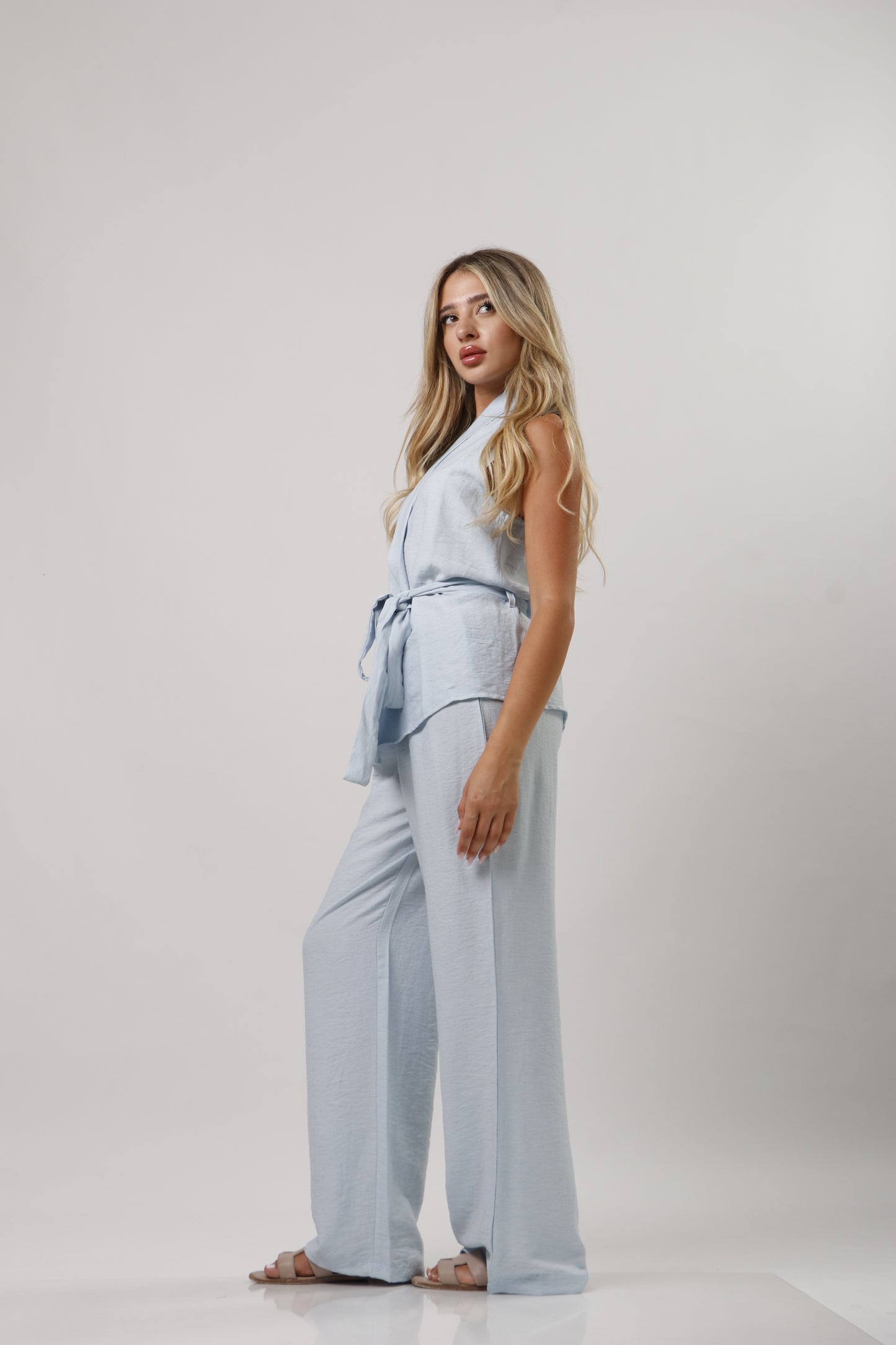 Linen set with belt
