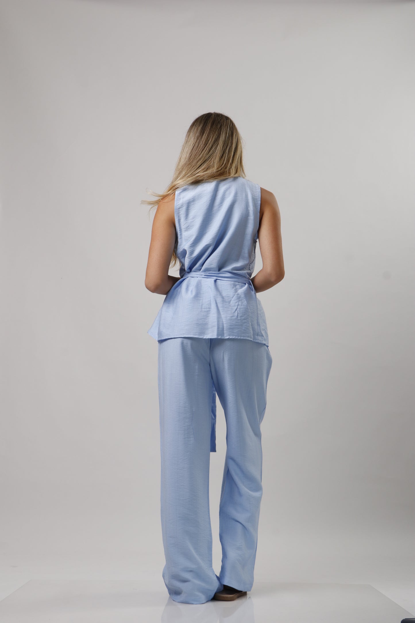Linen set with belt