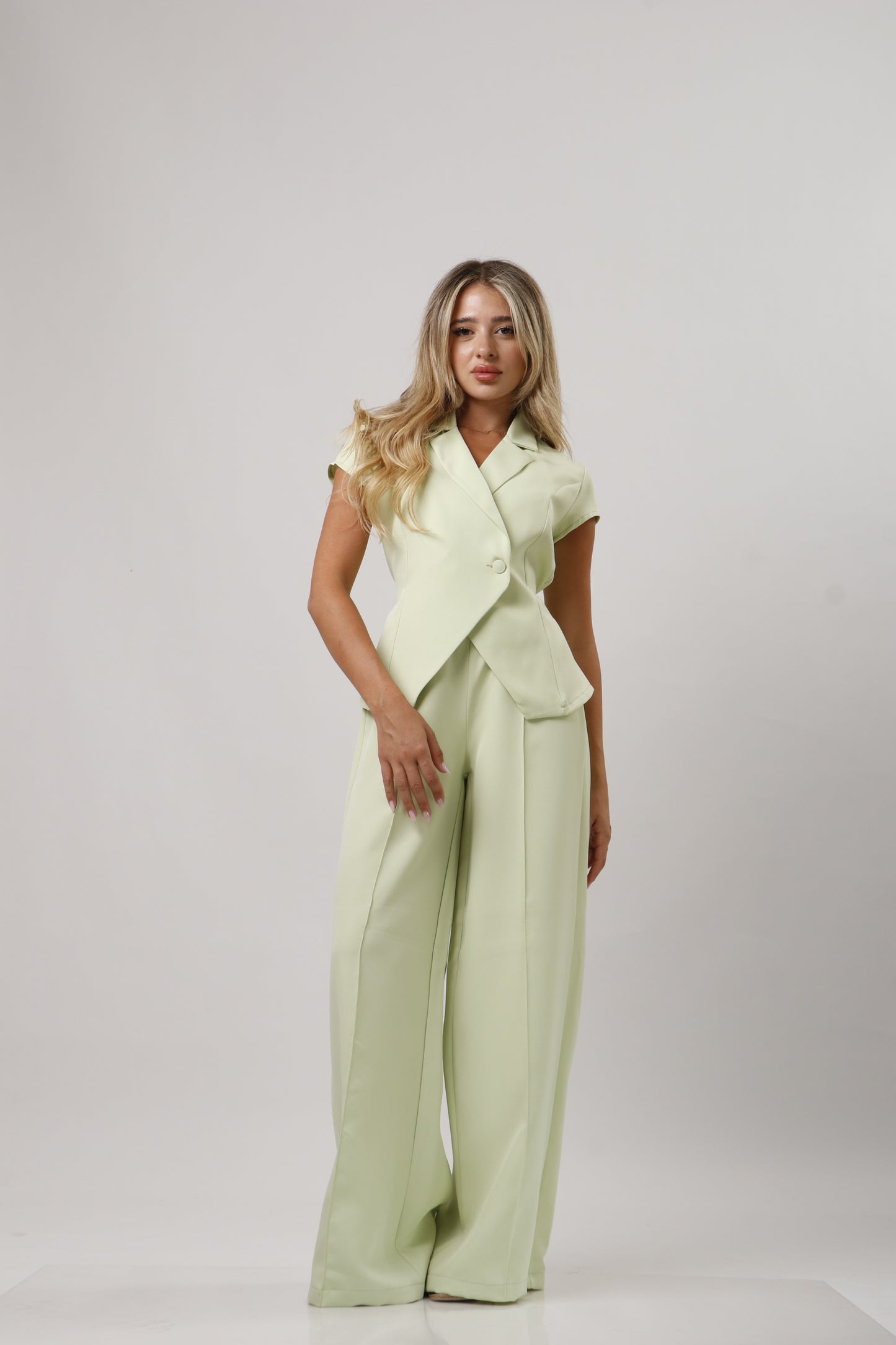 Alexi Set