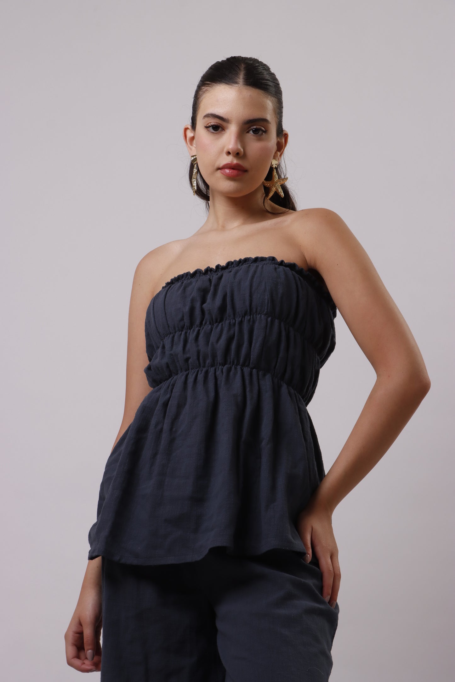 Eloise set