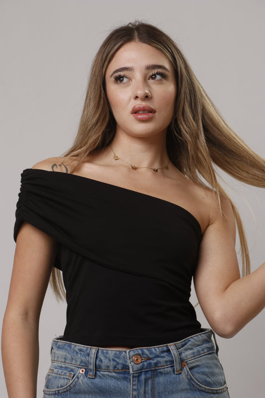 Asymmetric off shoulder top