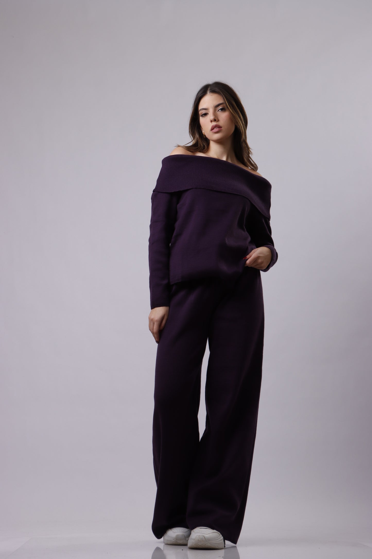 Off shoulder knit set
