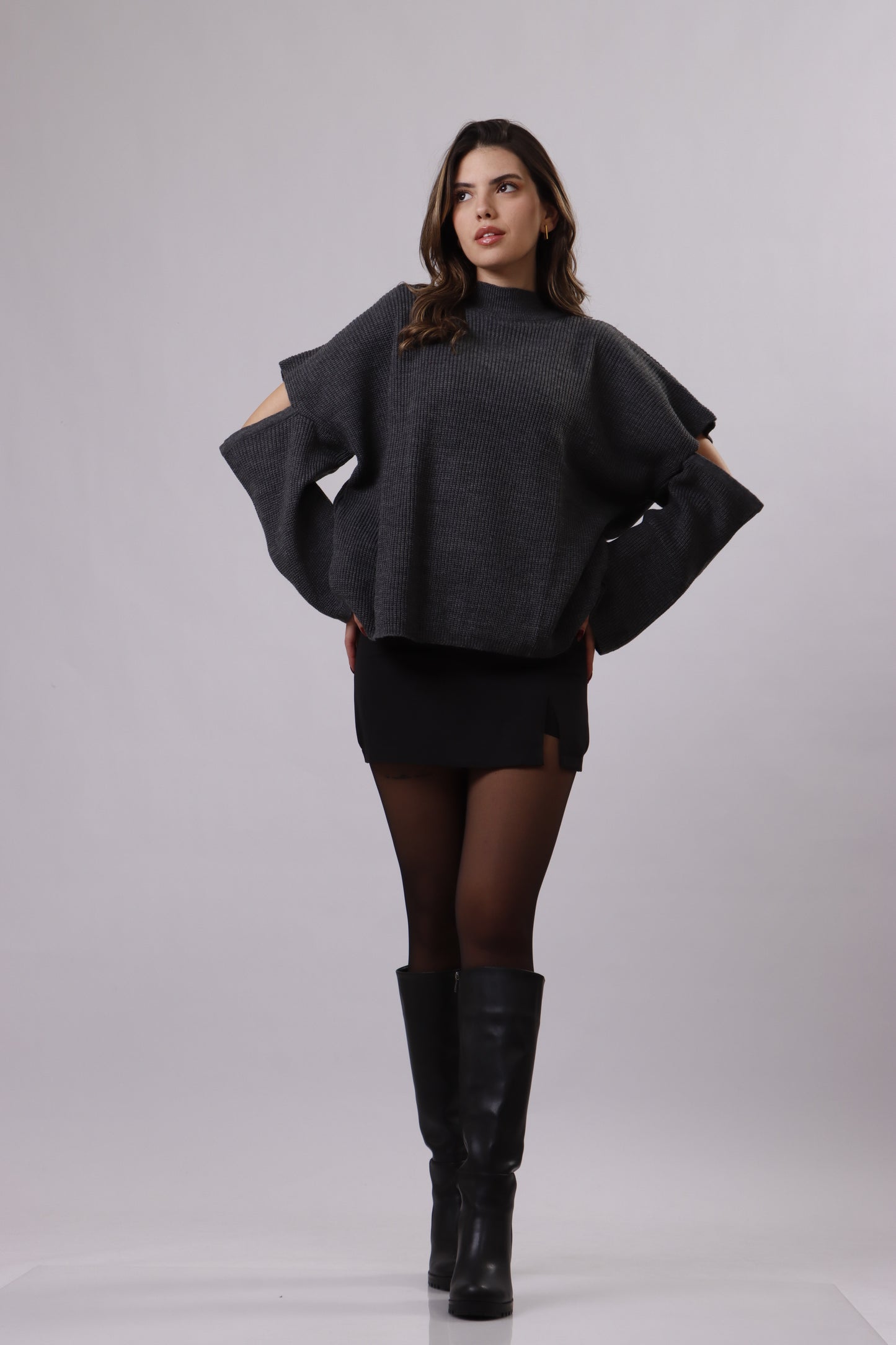 Elbow cut out wool top