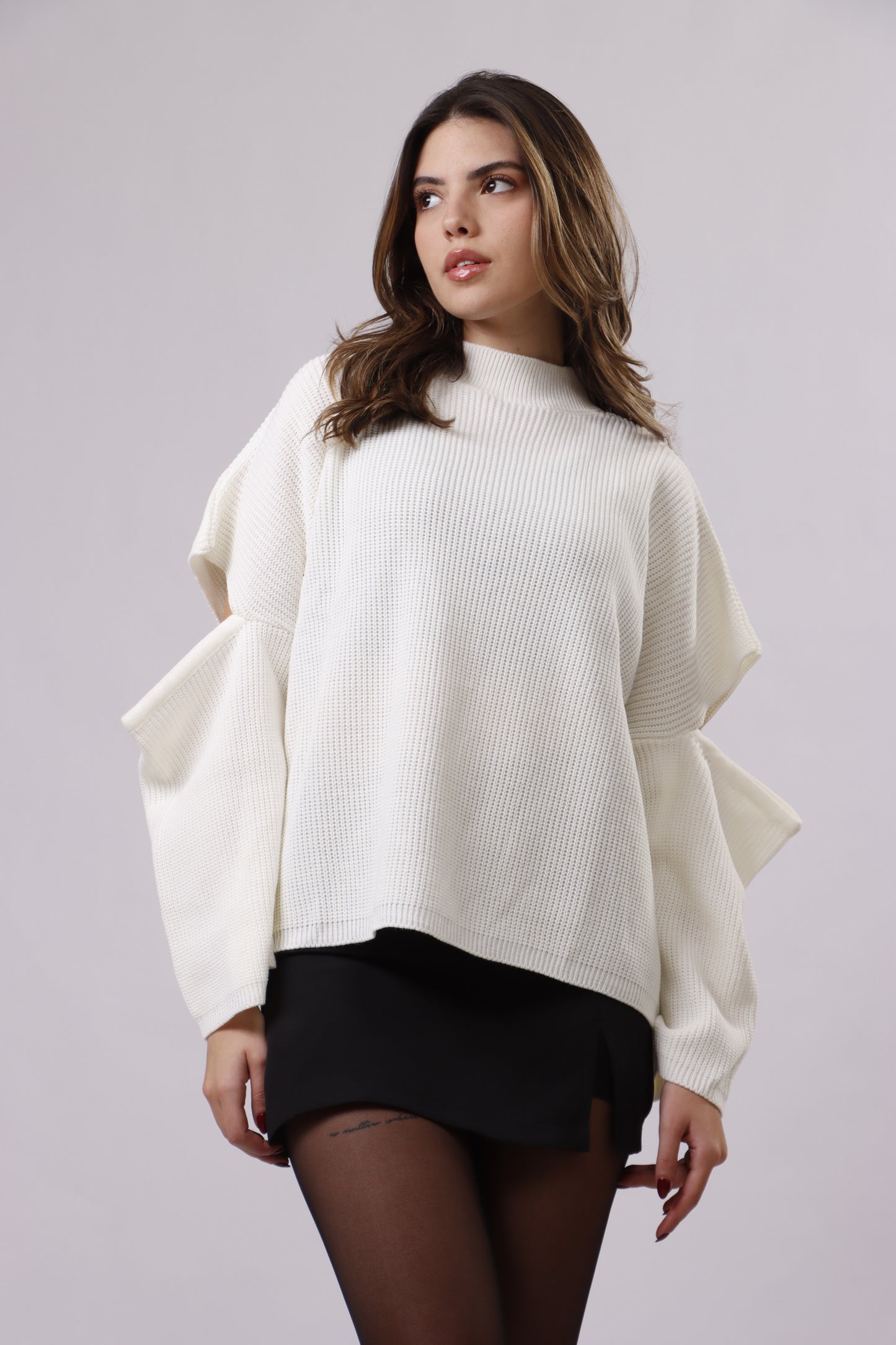 Elbow cut out wool top