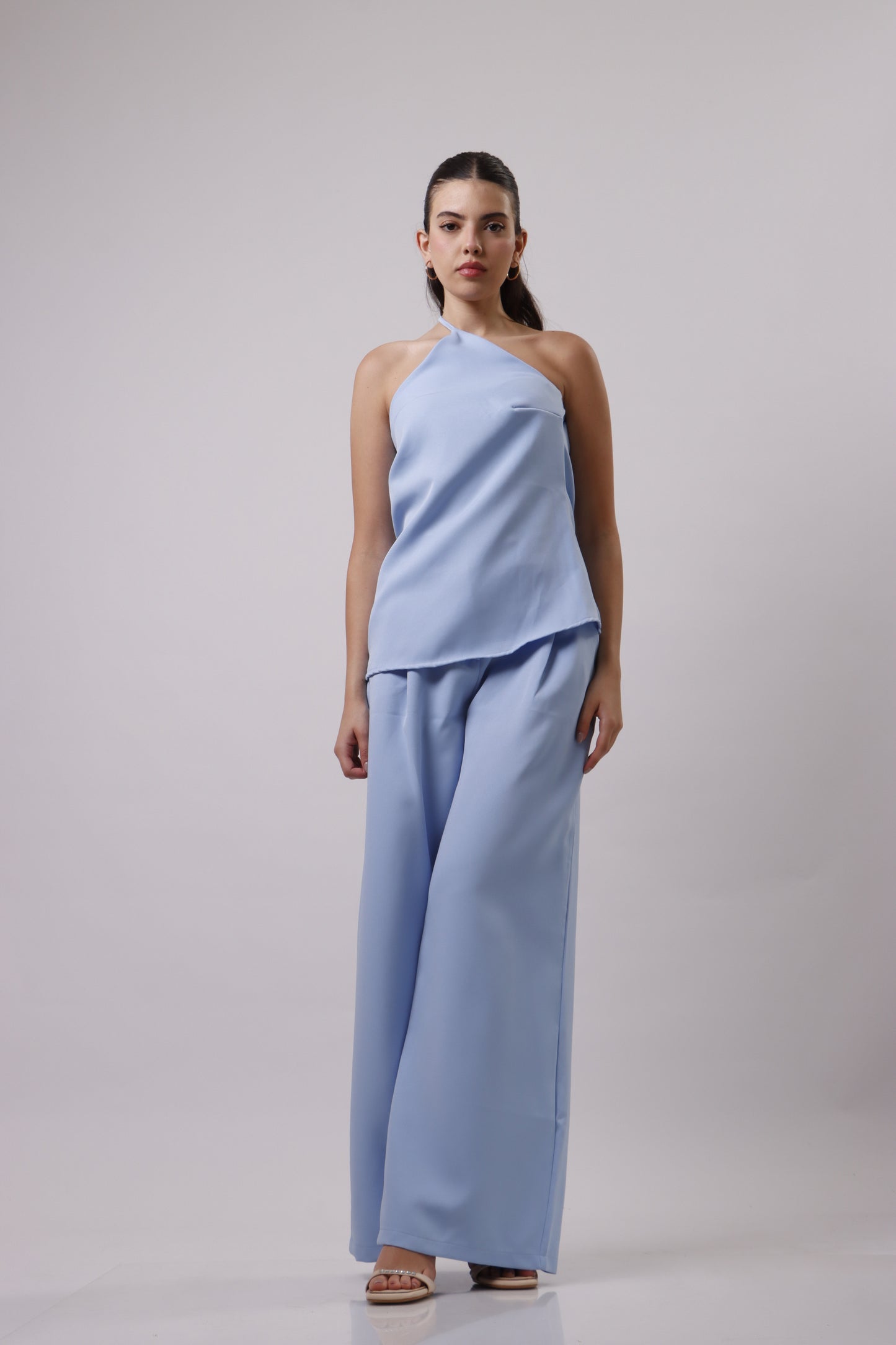 Asymmetric shoulder set