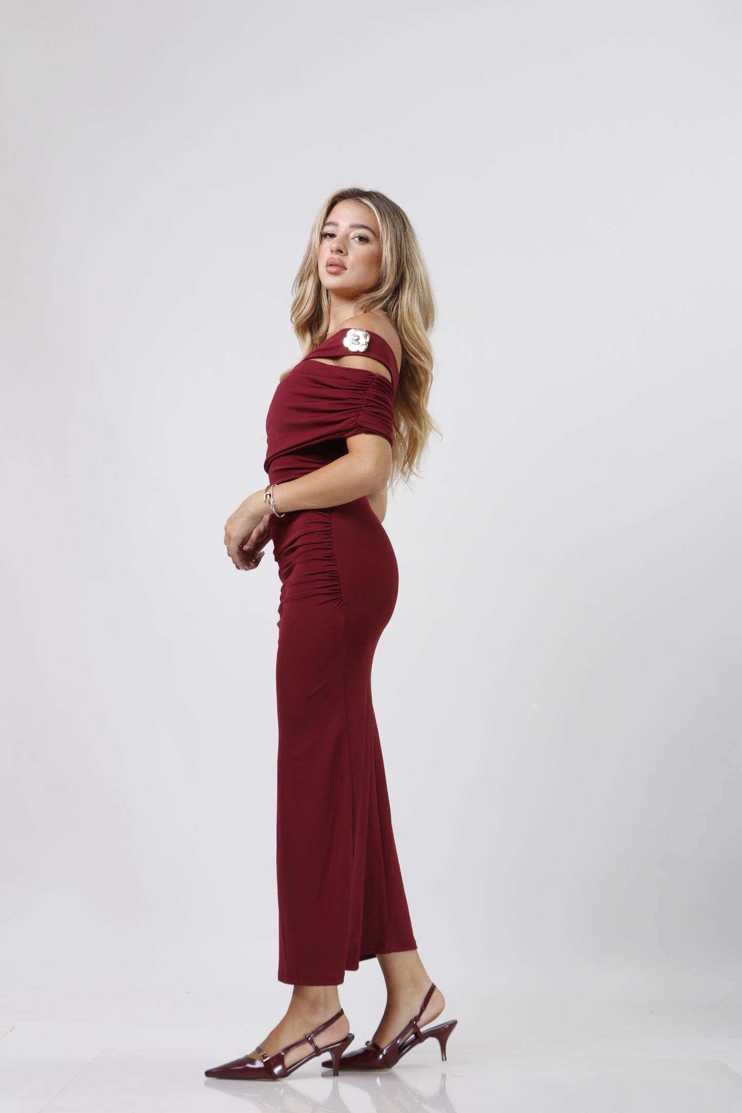 One shoulder dress with gold button