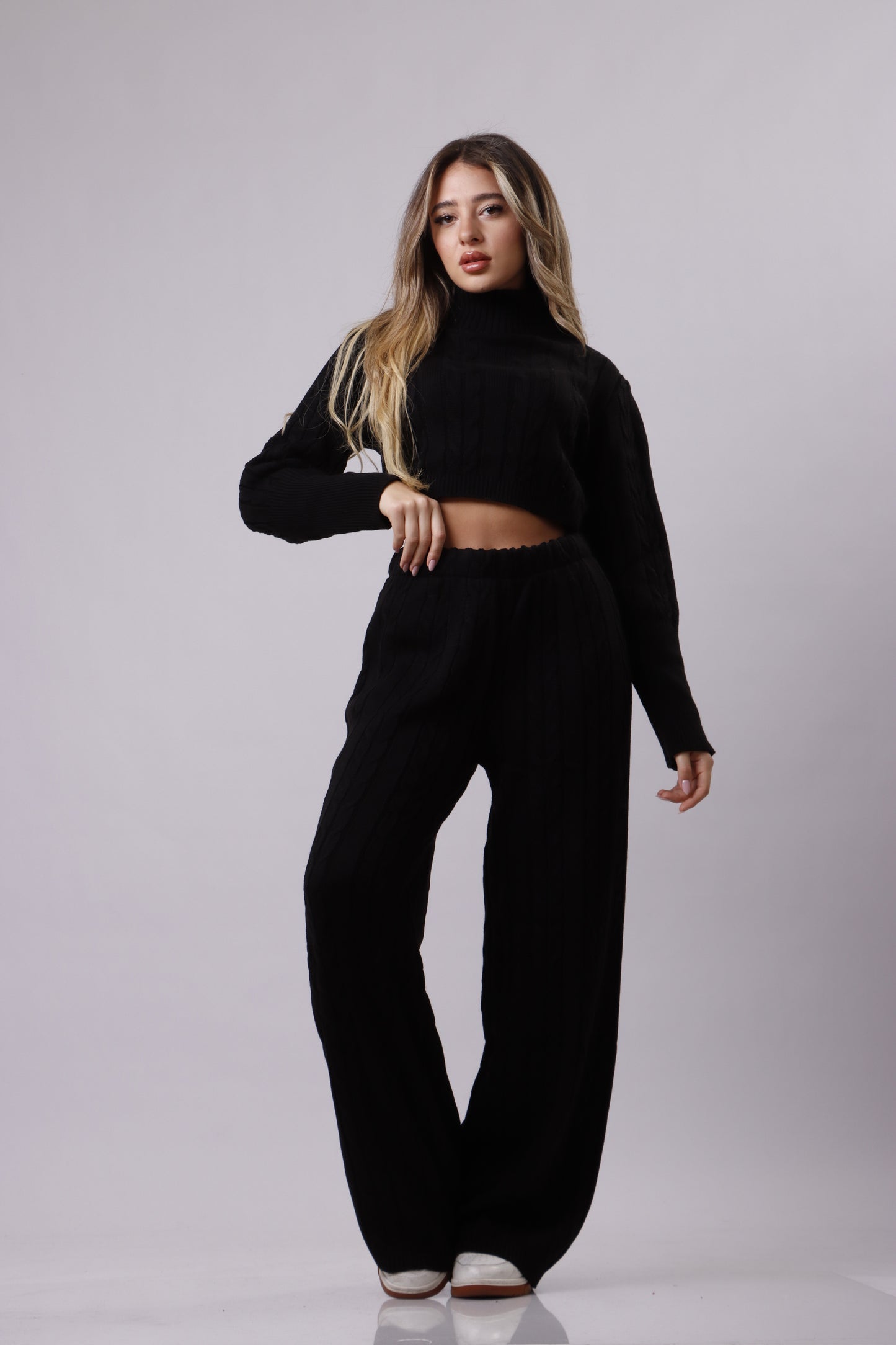 Braided effect cropped set