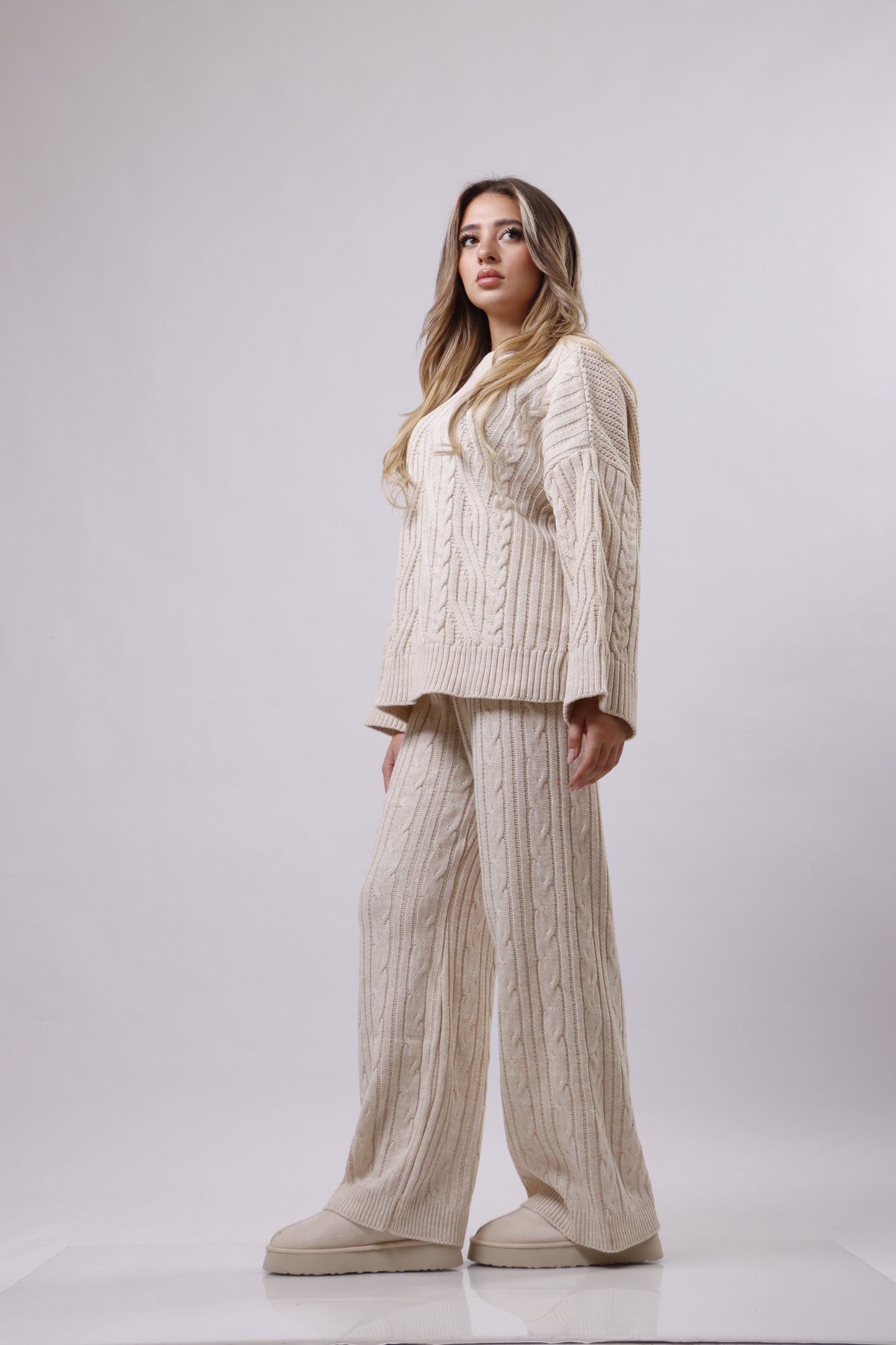 Braided Effect Wool Set