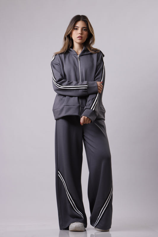 Sporty striped set