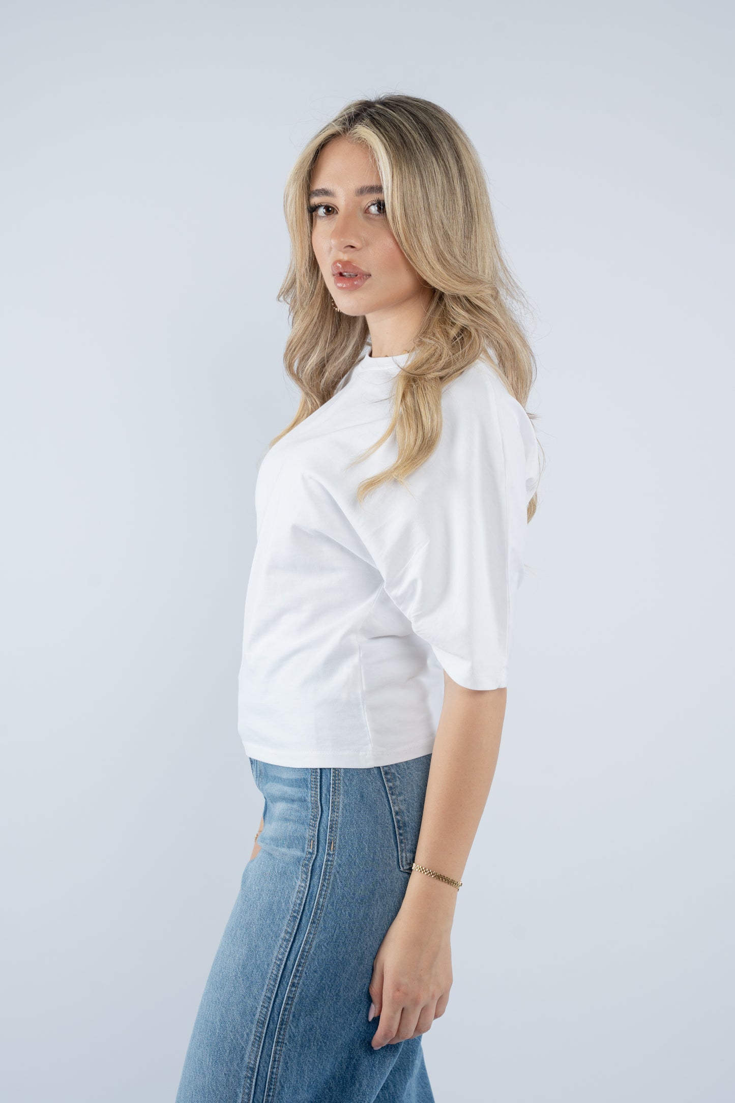 Fitted tee