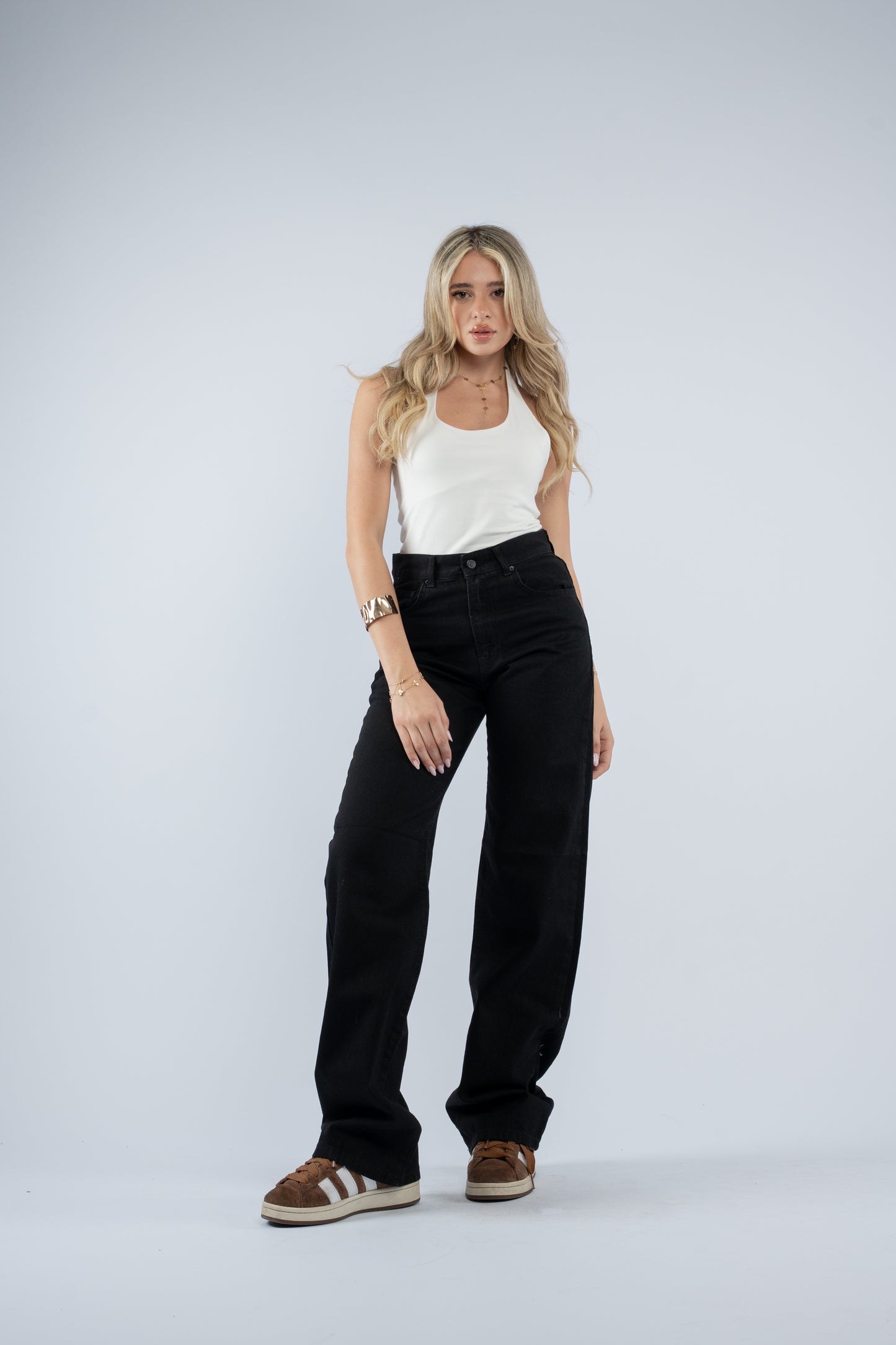 Black loose jeans