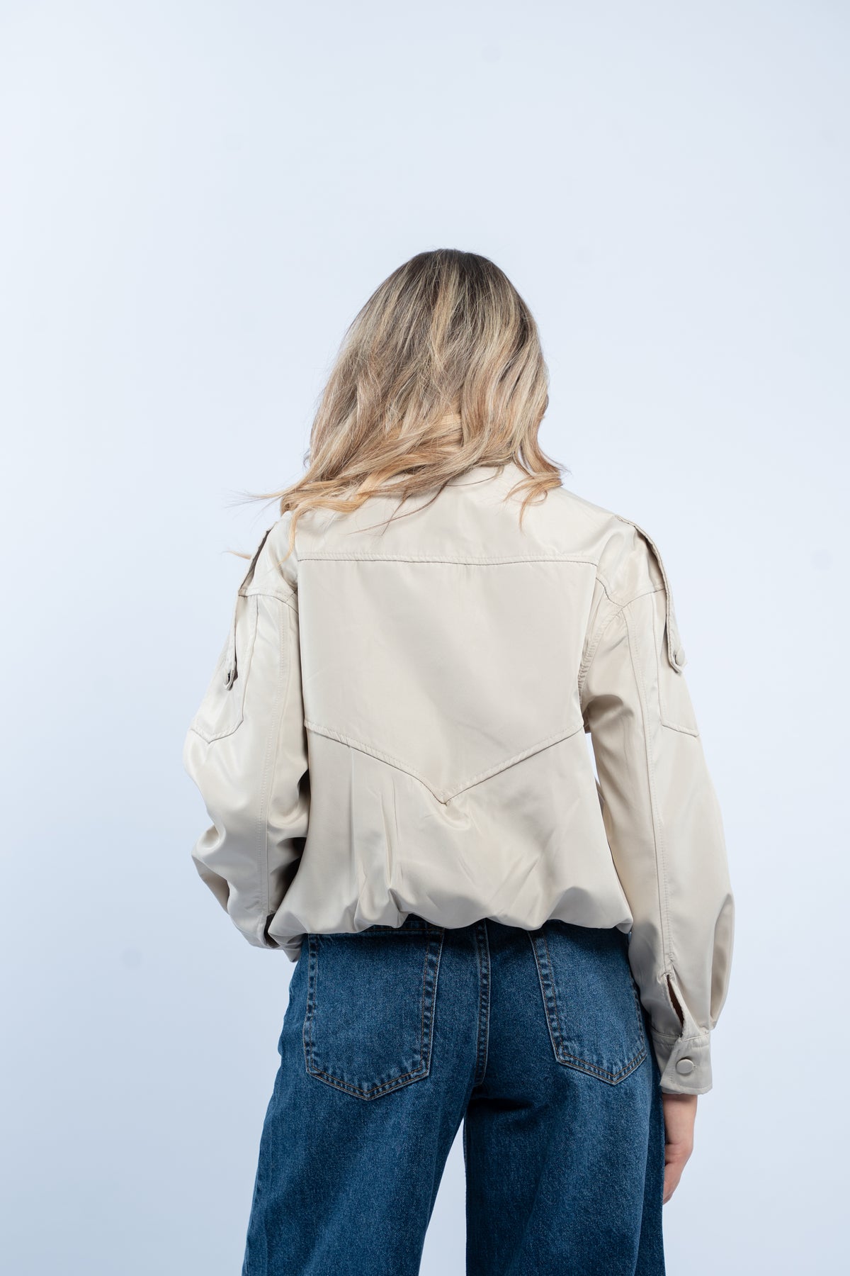 Zip- up collar jacket