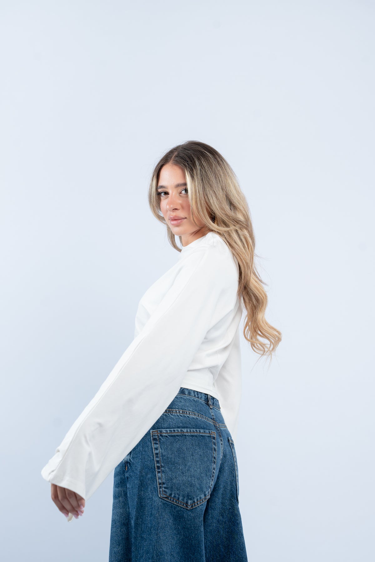 Flared cuff top