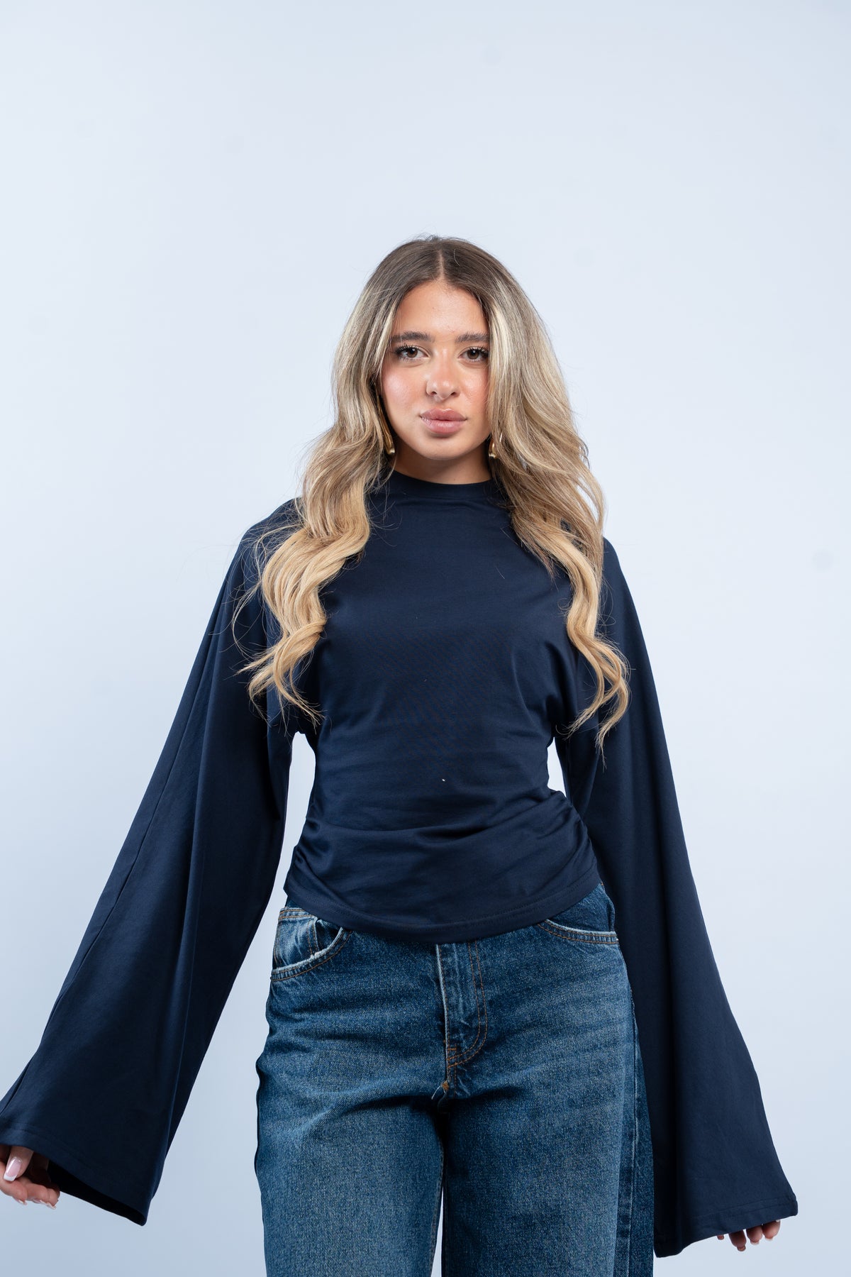 Flared cuff top