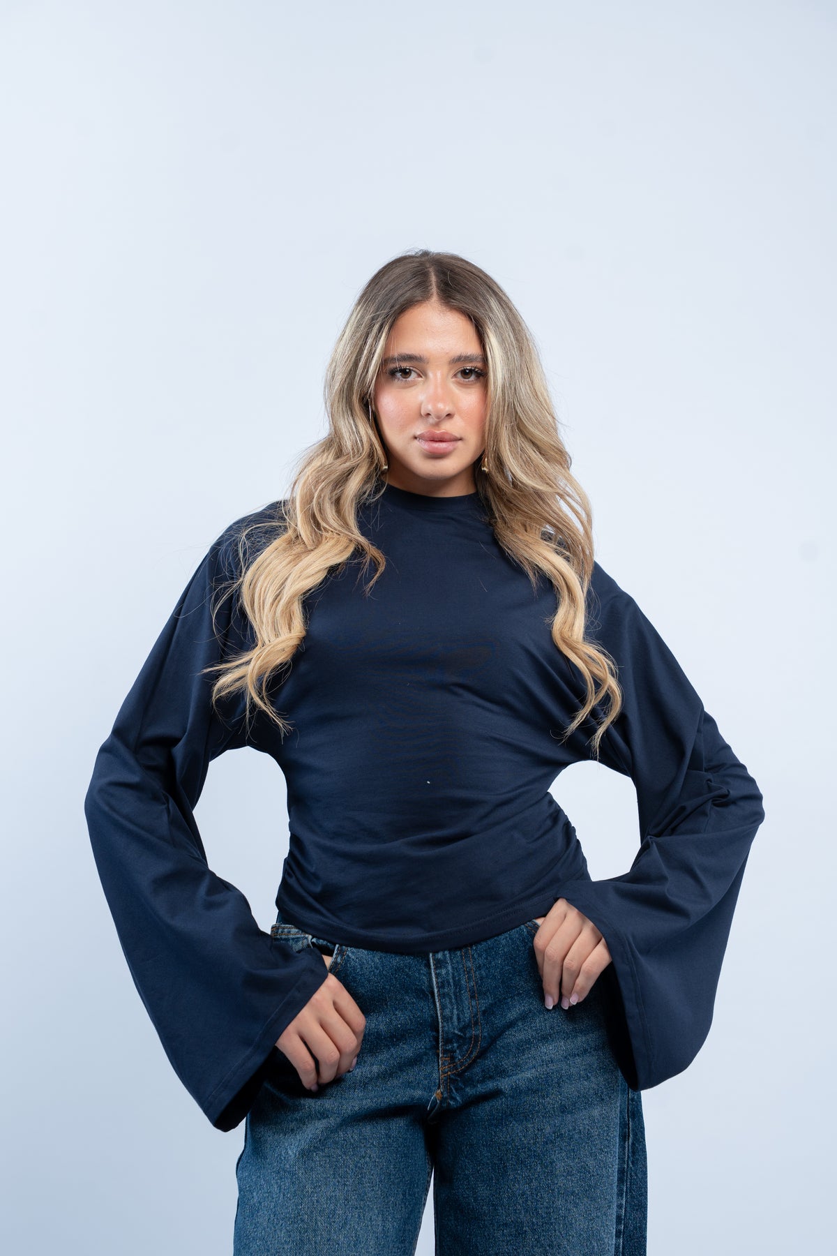 Flared cuff top