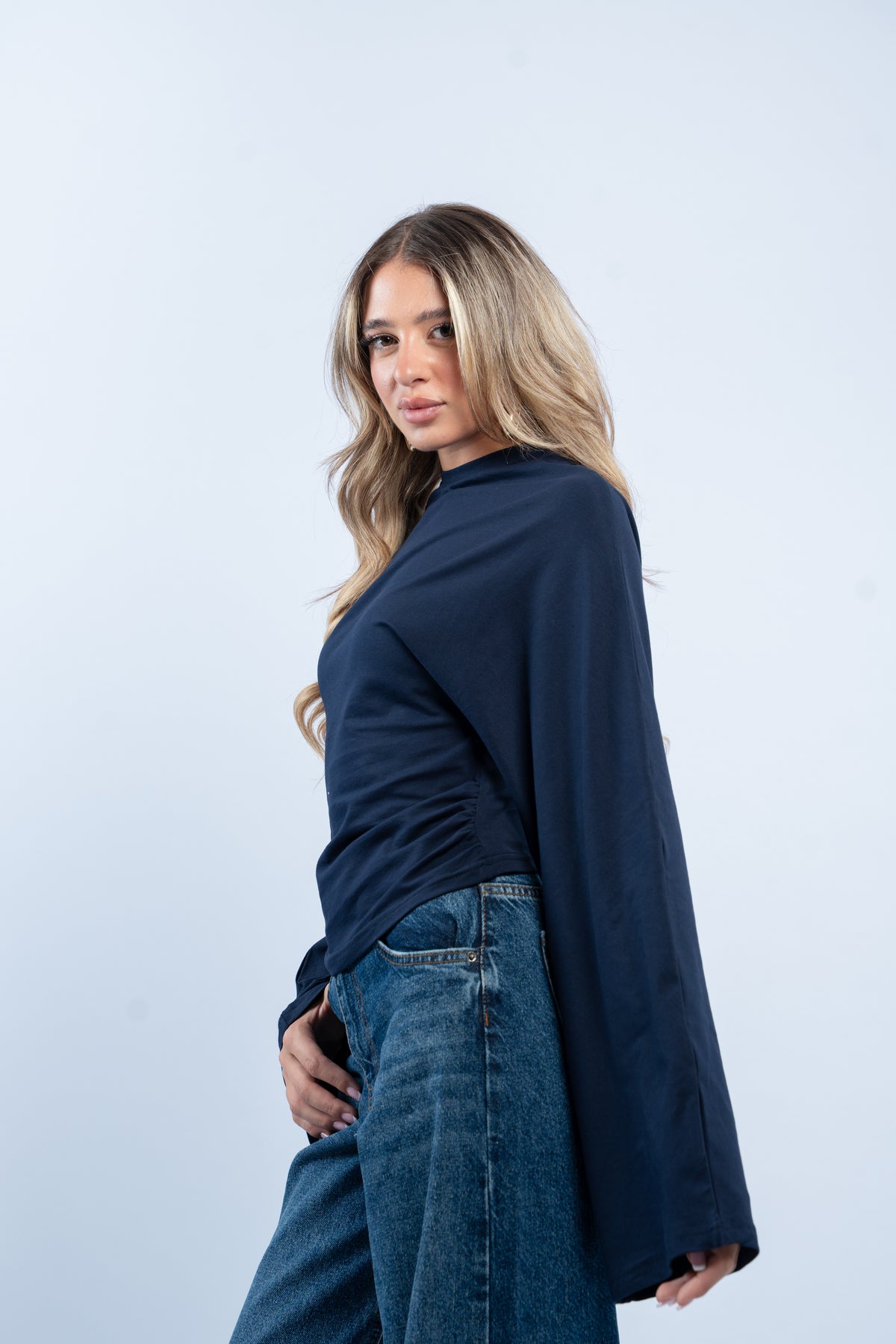 Flared cuff top