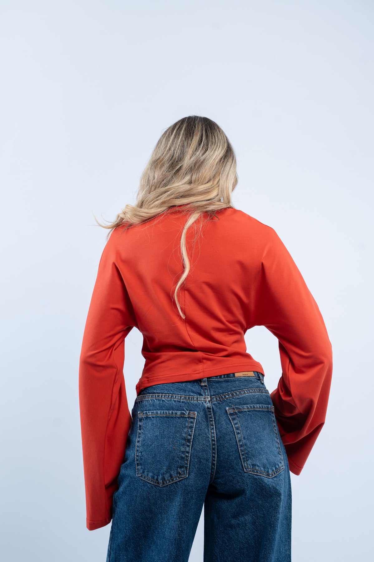 Flared cuff top