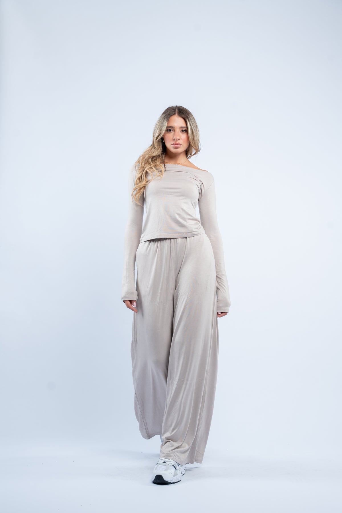 Asymmetric cotton set
