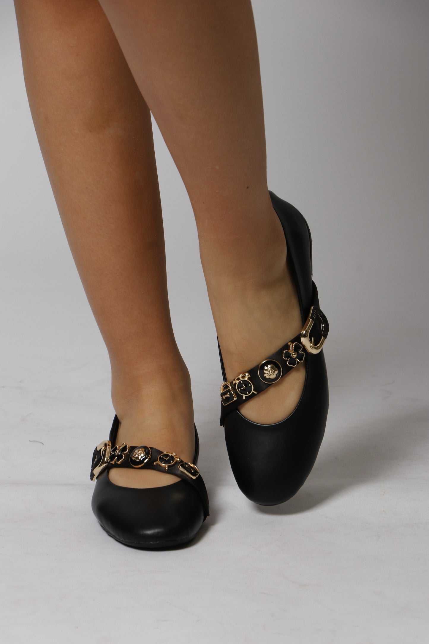 Ballerina with gold buttons
