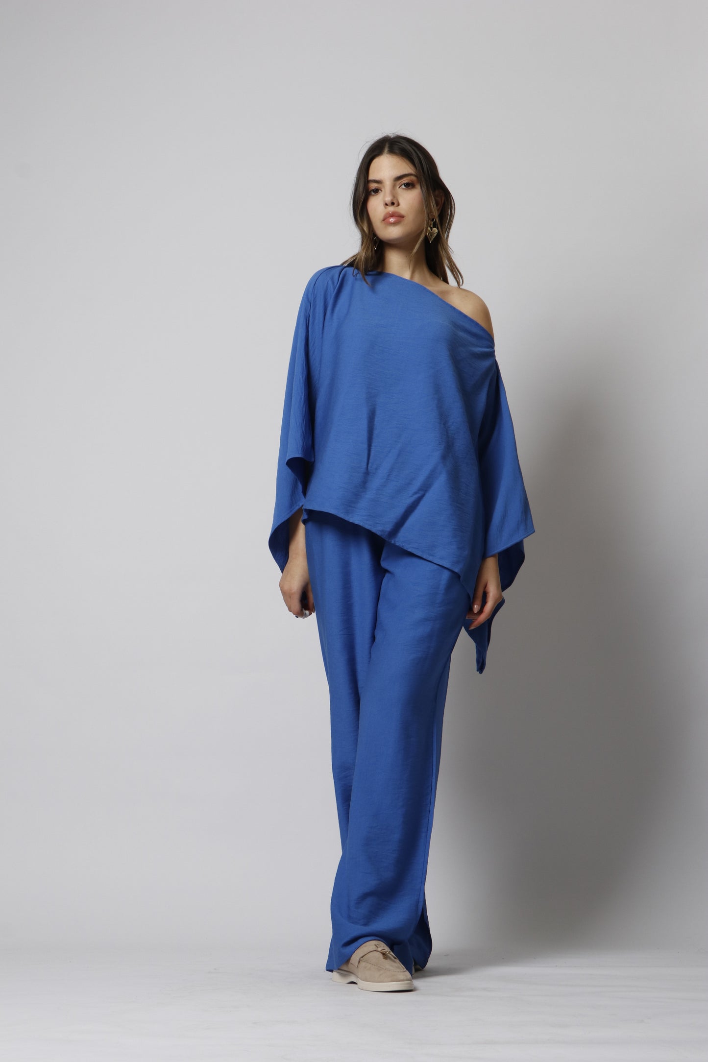 Asymmetrical shoulder linen set - Spring