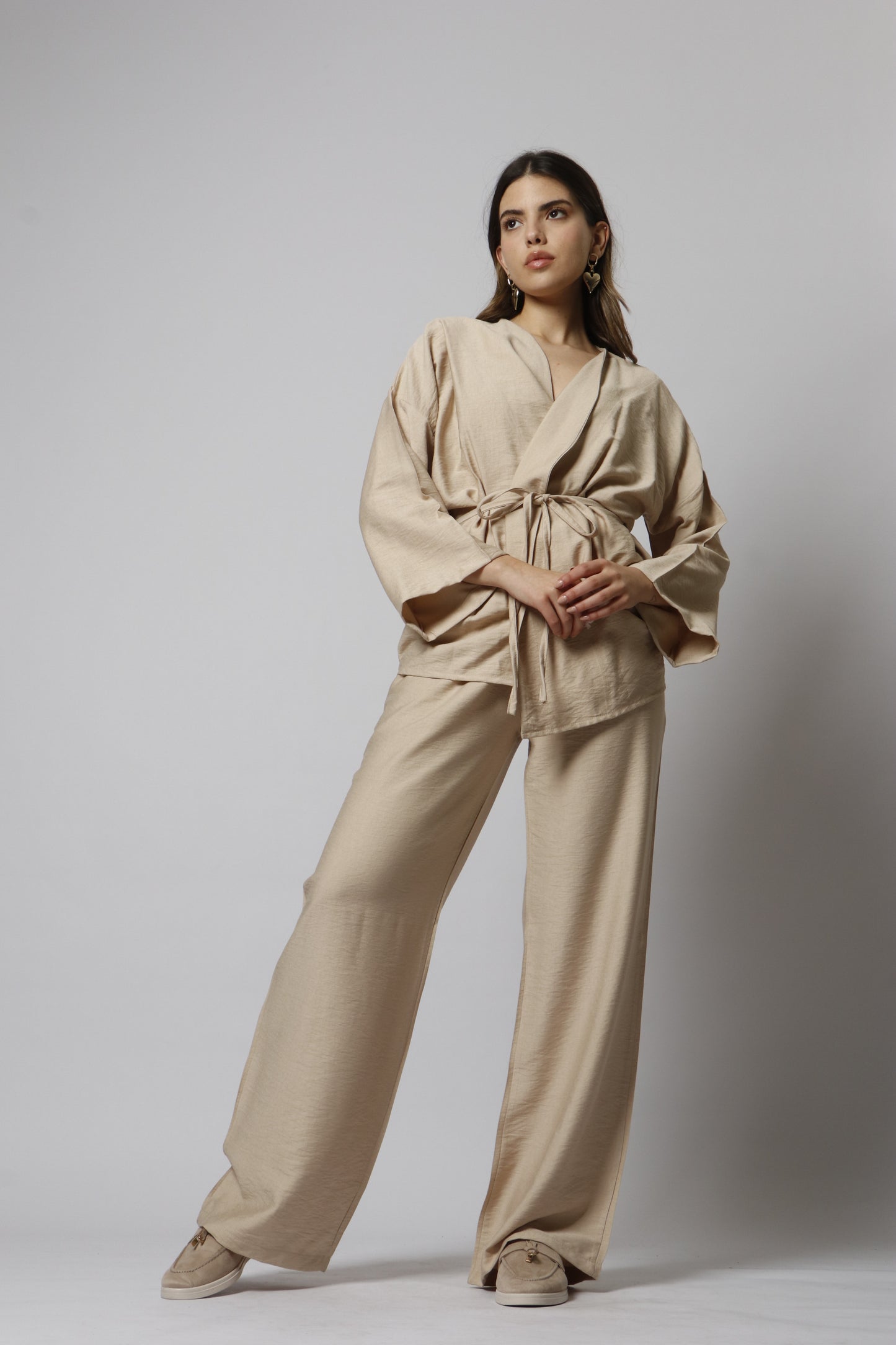 Linen set with tie