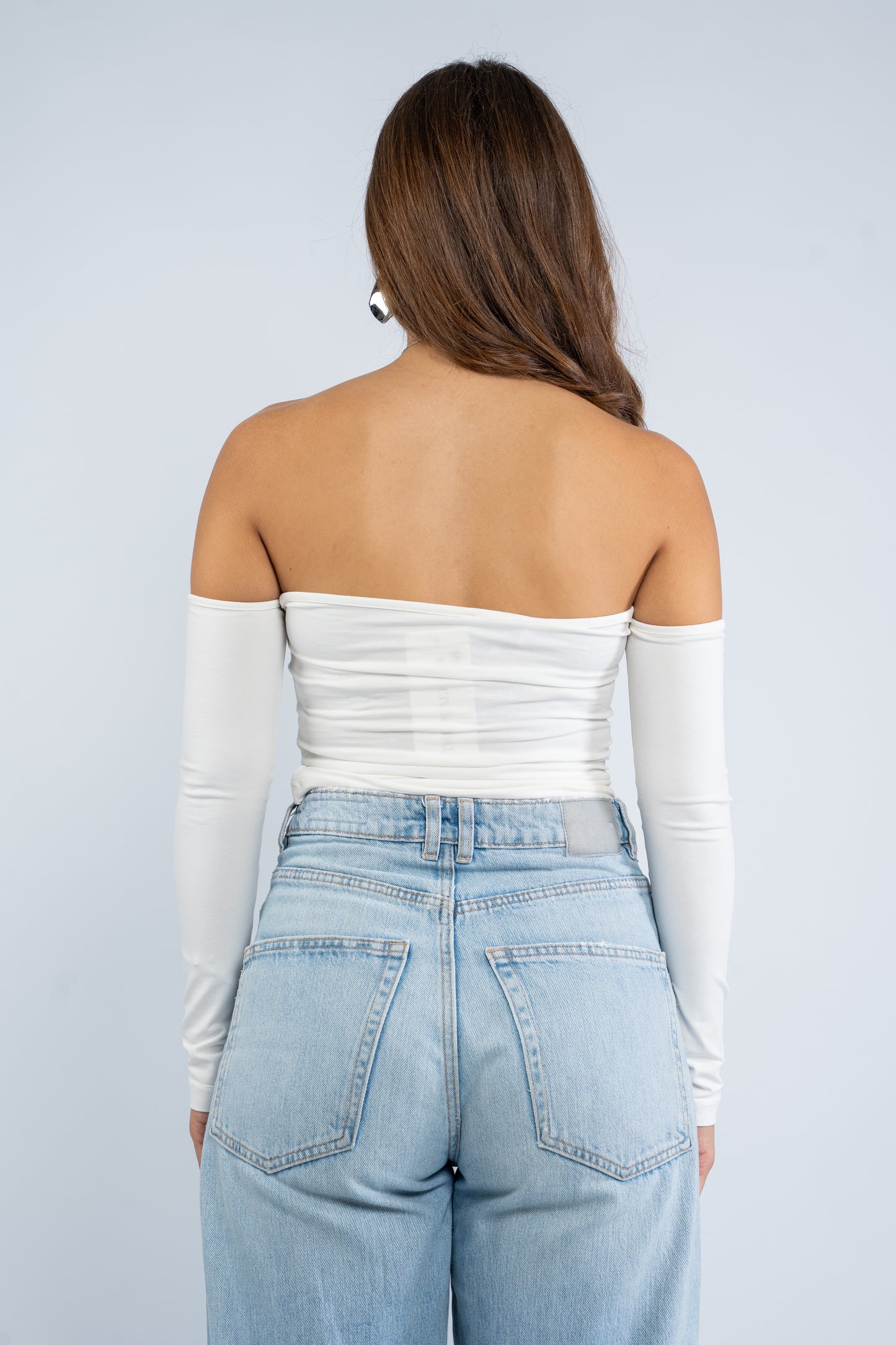 Off sleeves top