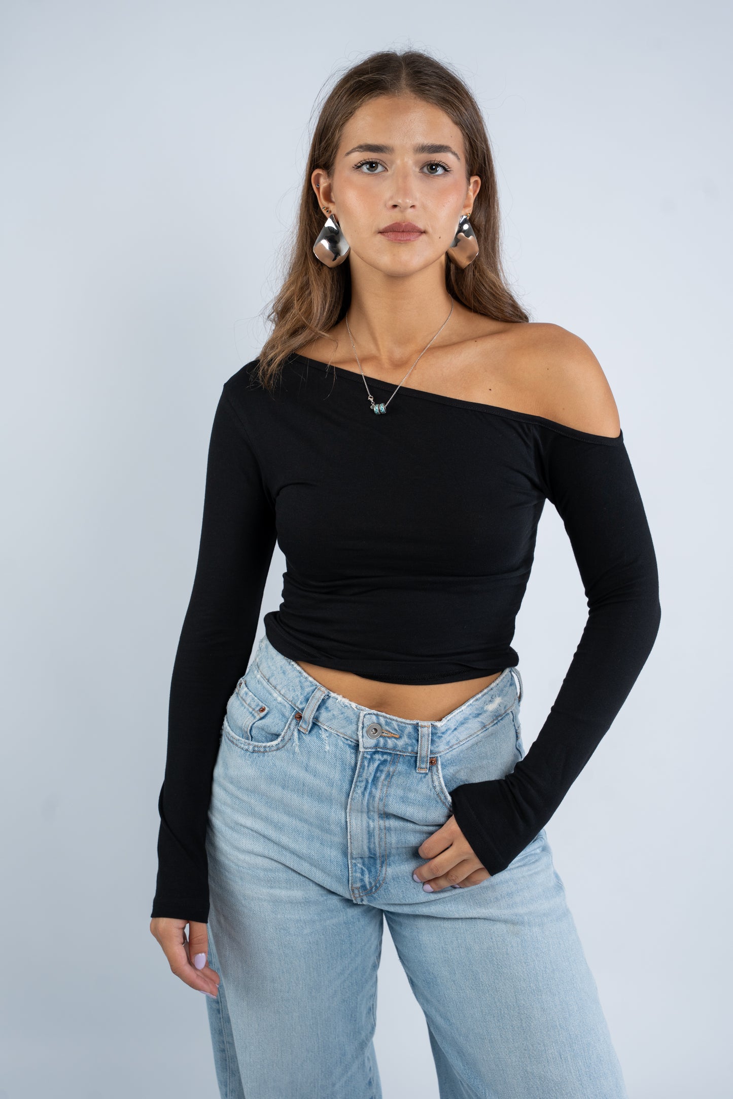 Long sleeve asymmetric shoulder top