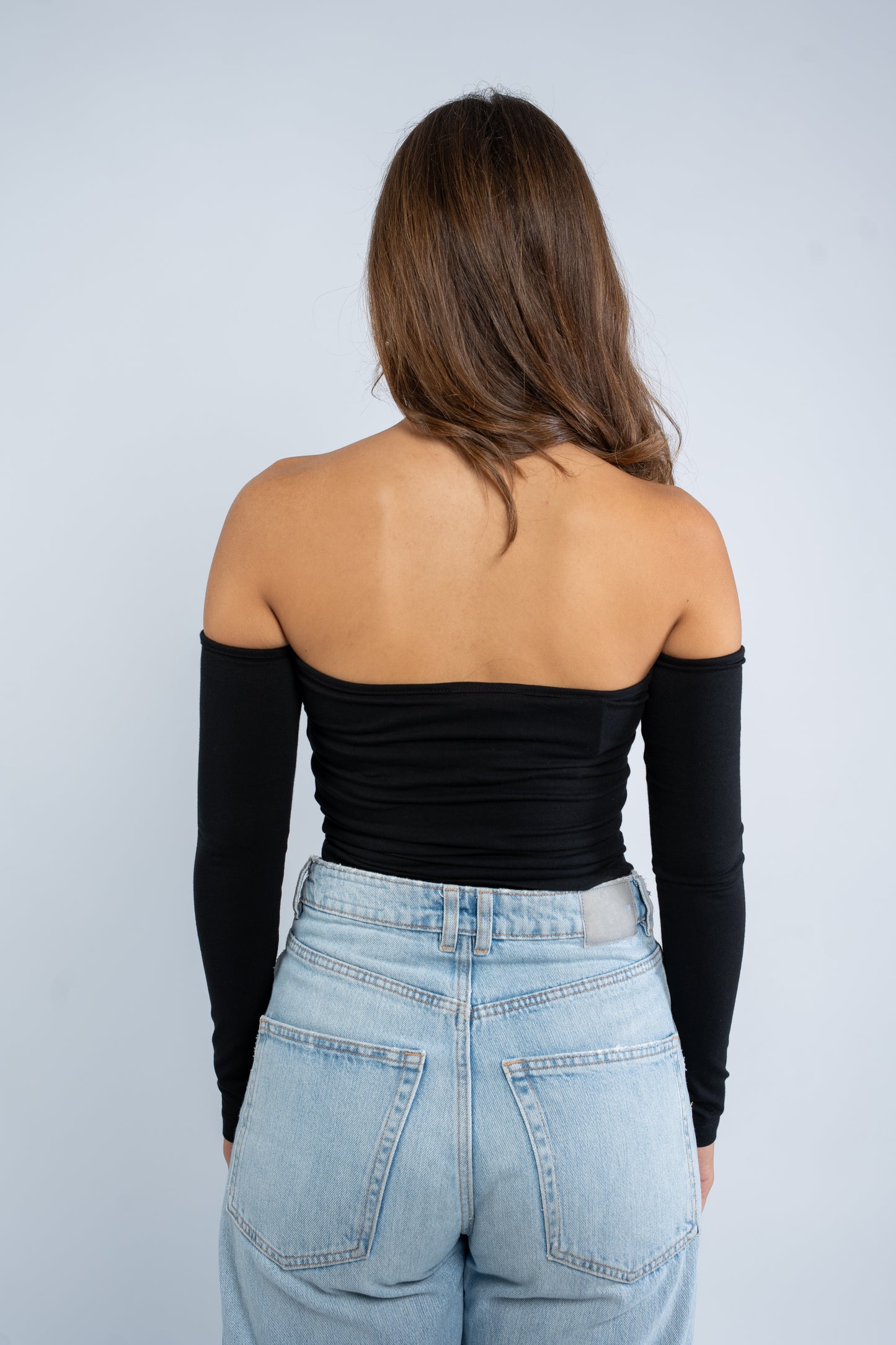 Off sleeves top