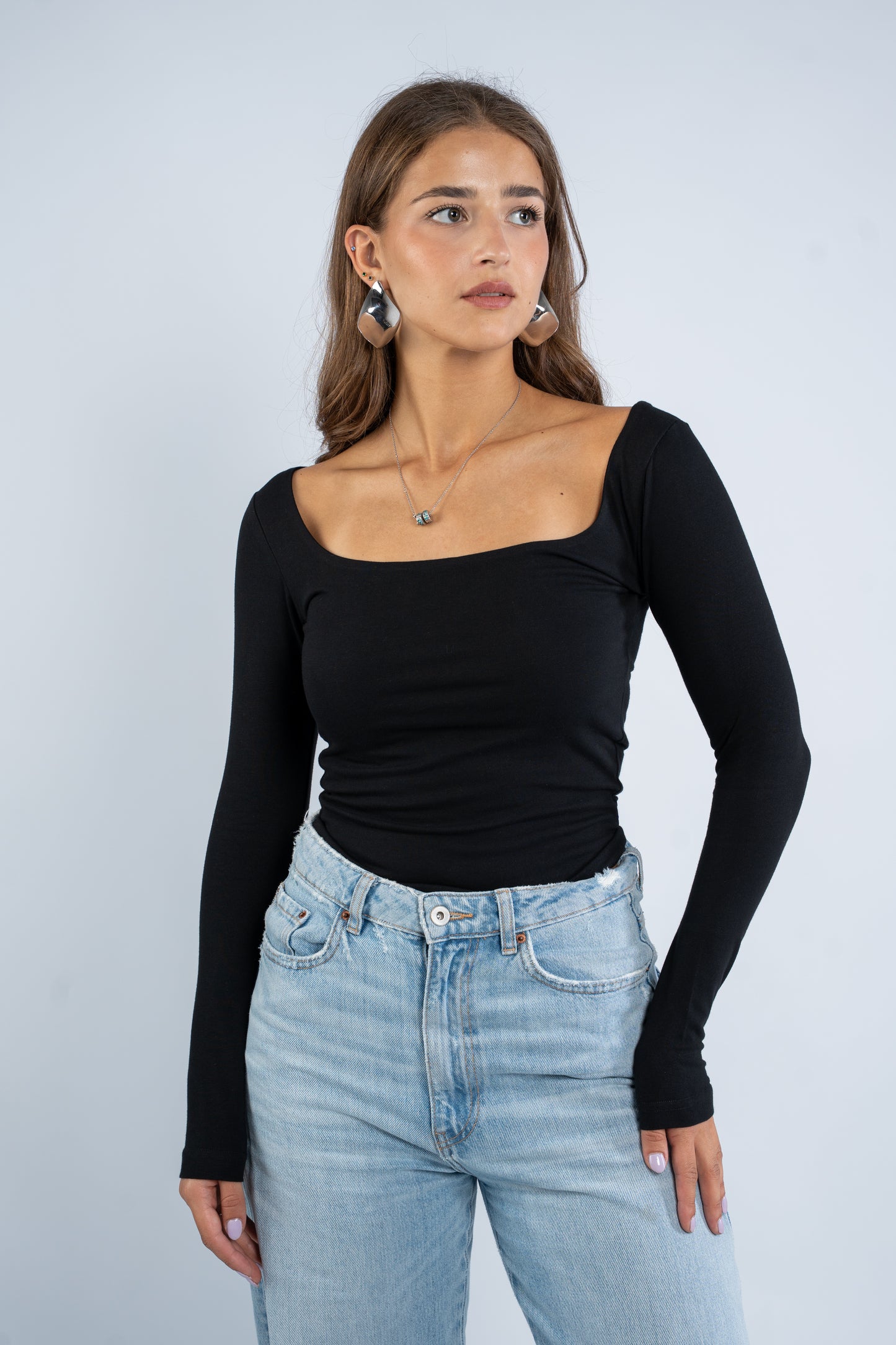 Long sleeve squared neck basic