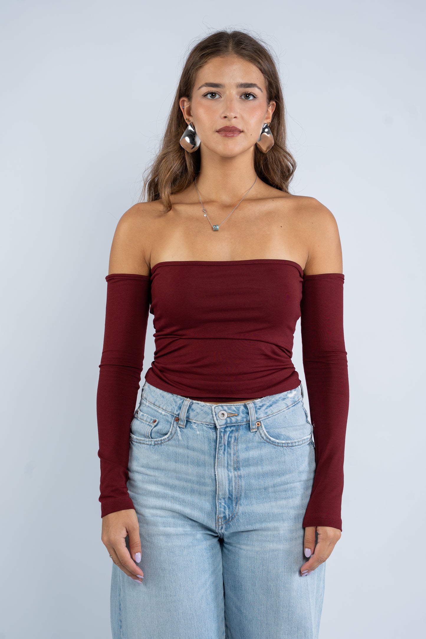 Off sleeves top