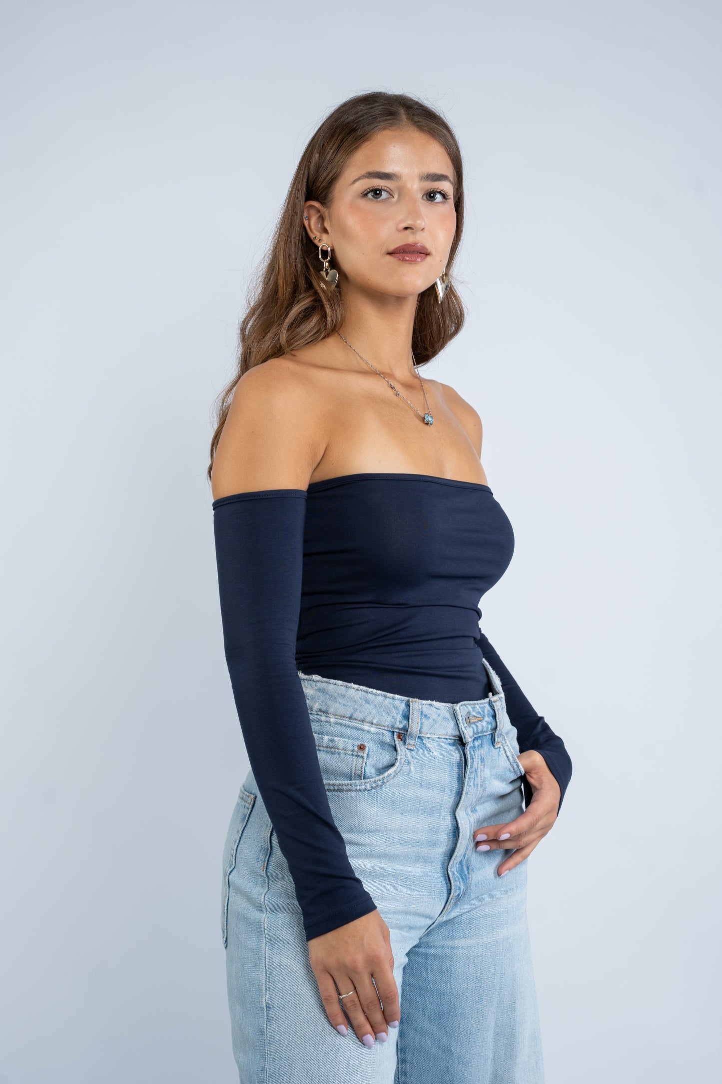 Off sleeves top