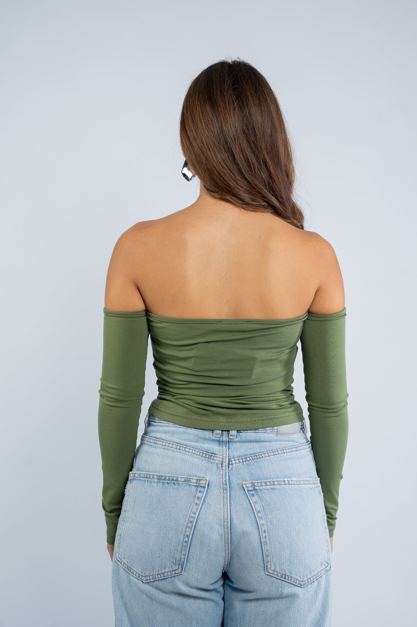 Off sleeves top
