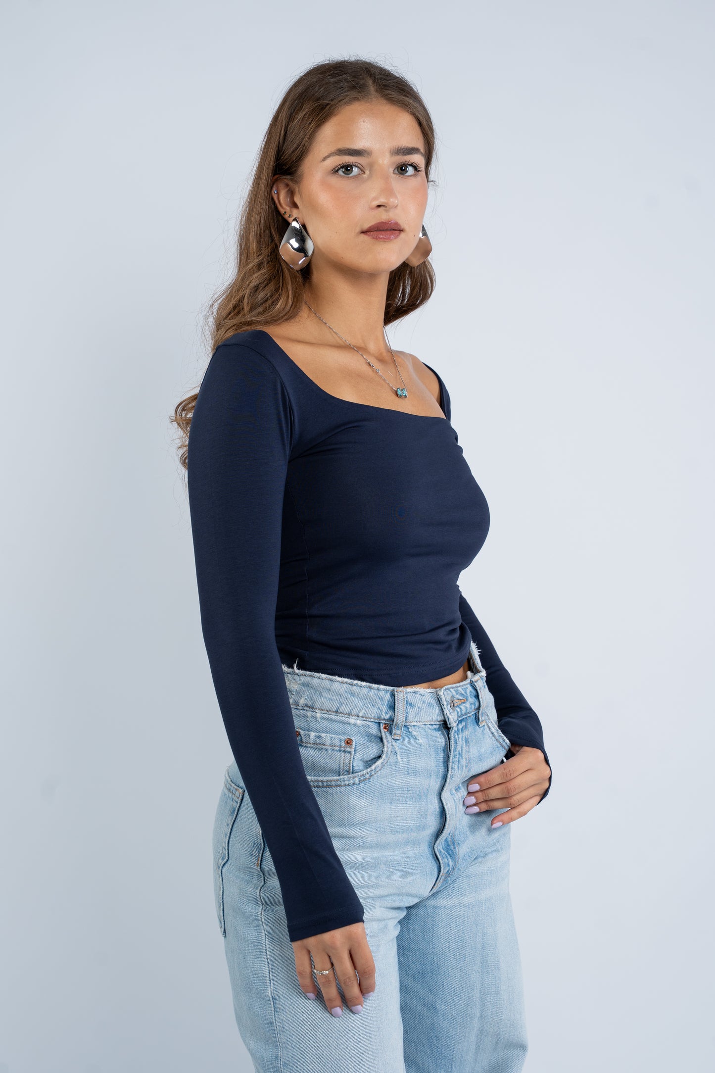 Long sleeve squared neck basic