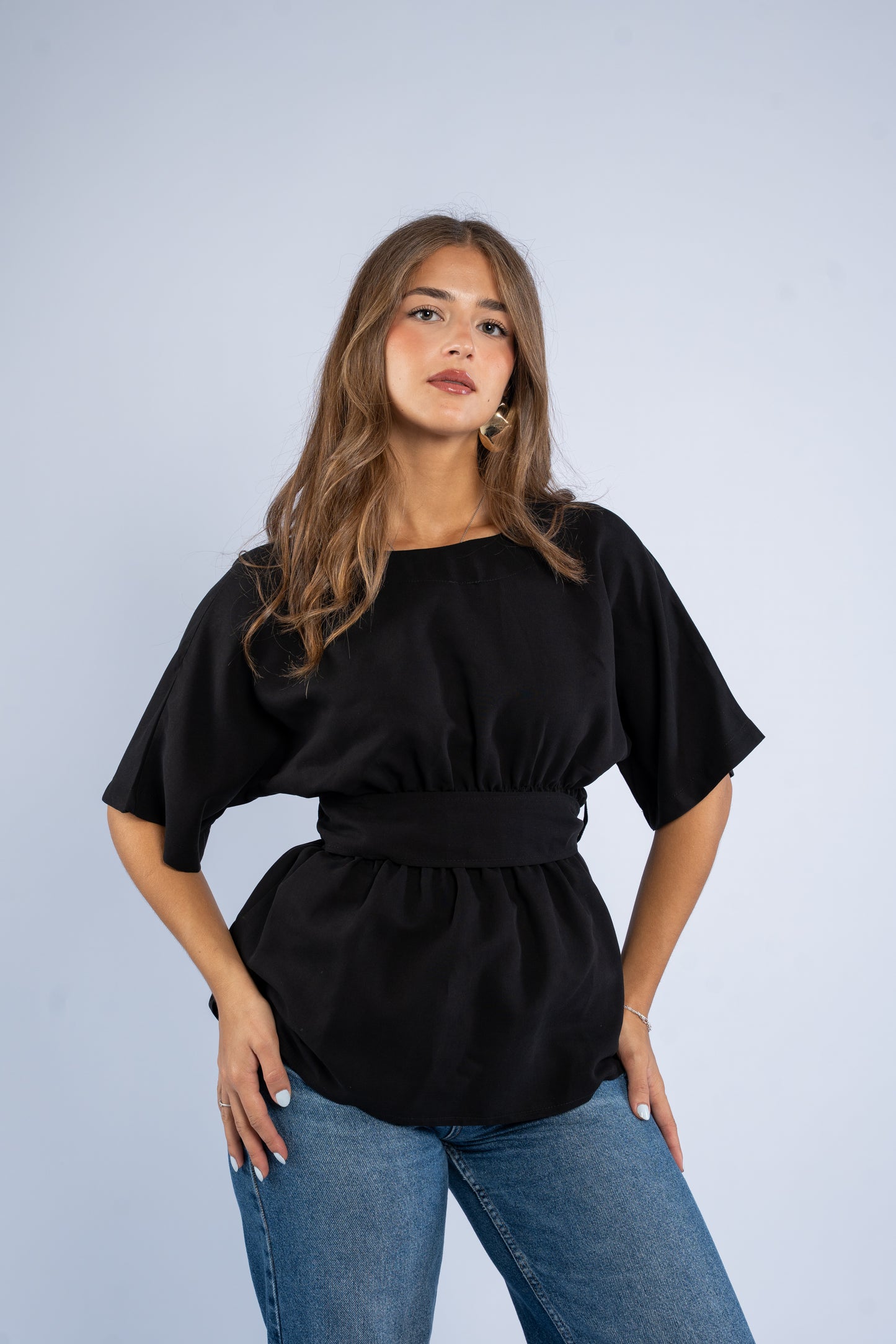 Open tie back top