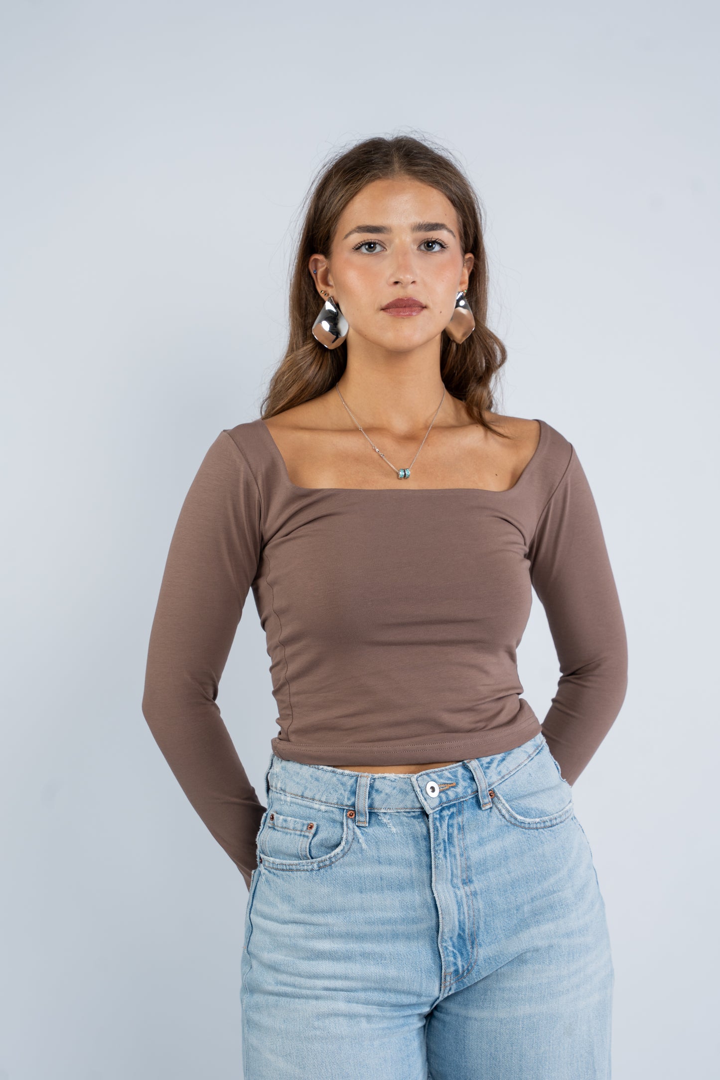 Long sleeve squared neck basic