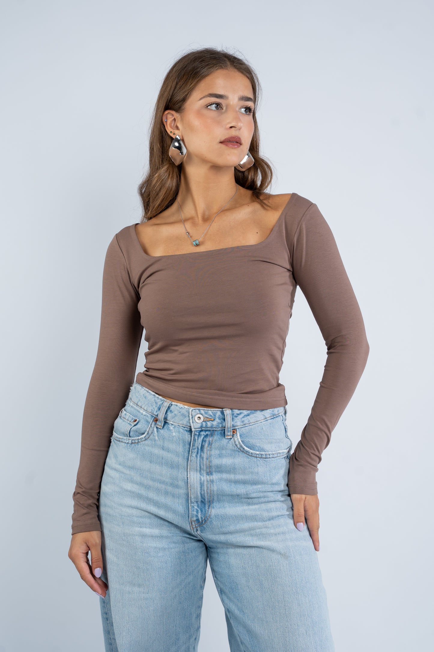 Long sleeve squared neck basic