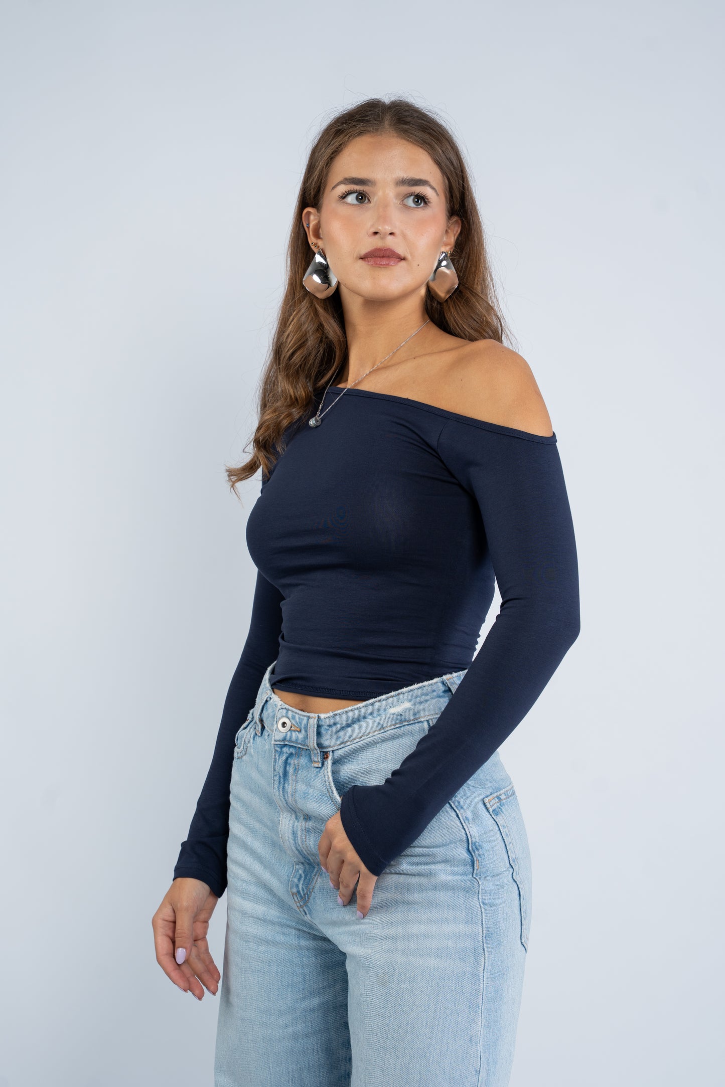 Long sleeve asymmetric shoulder top