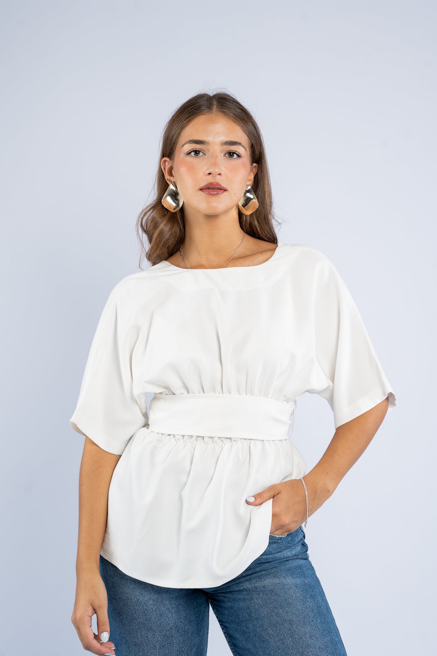 Open tie back top