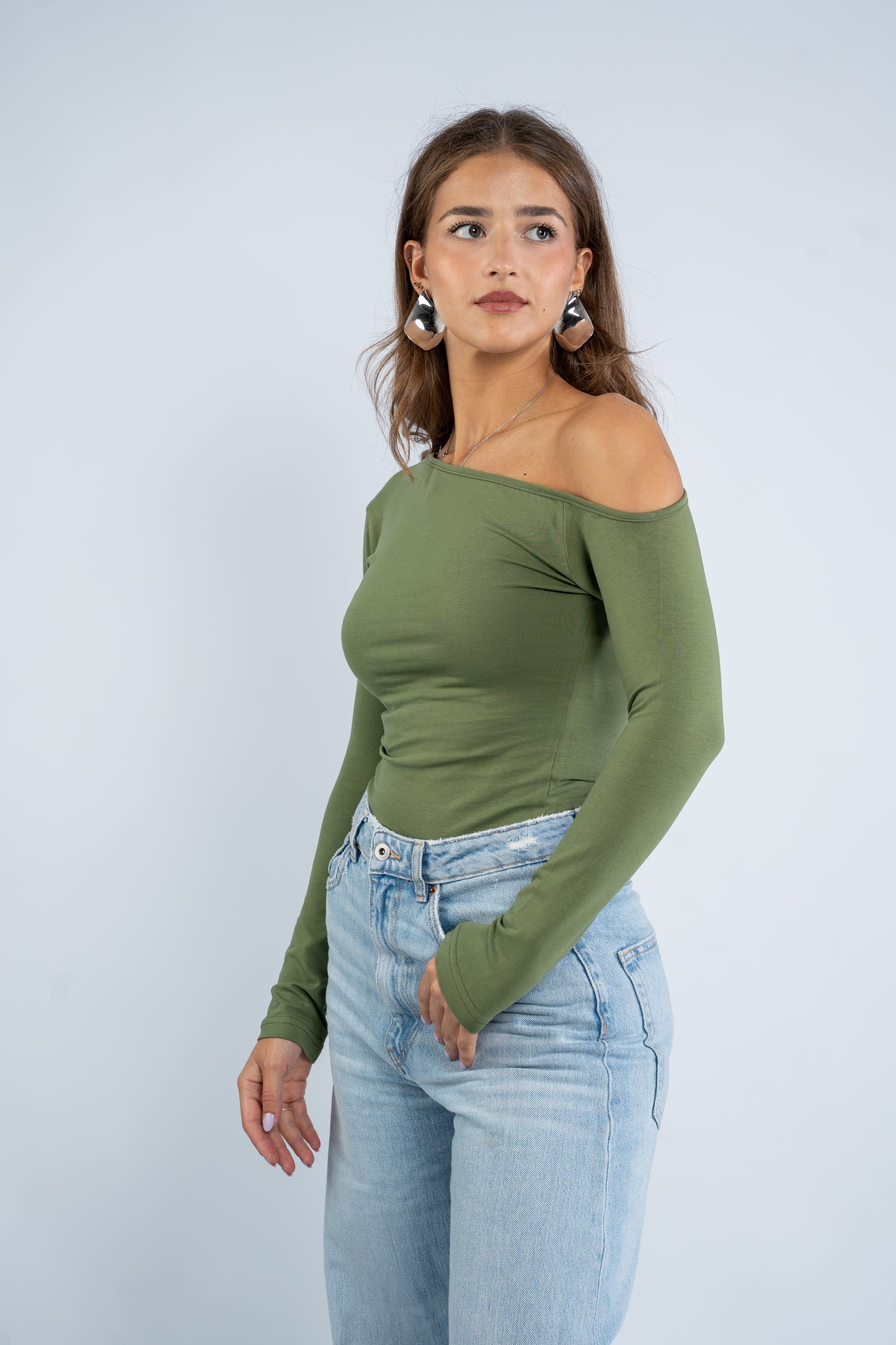 Long sleeve asymmetric shoulder top