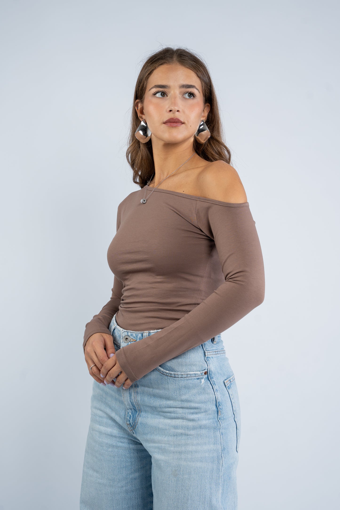 Long sleeve asymmetric shoulder top