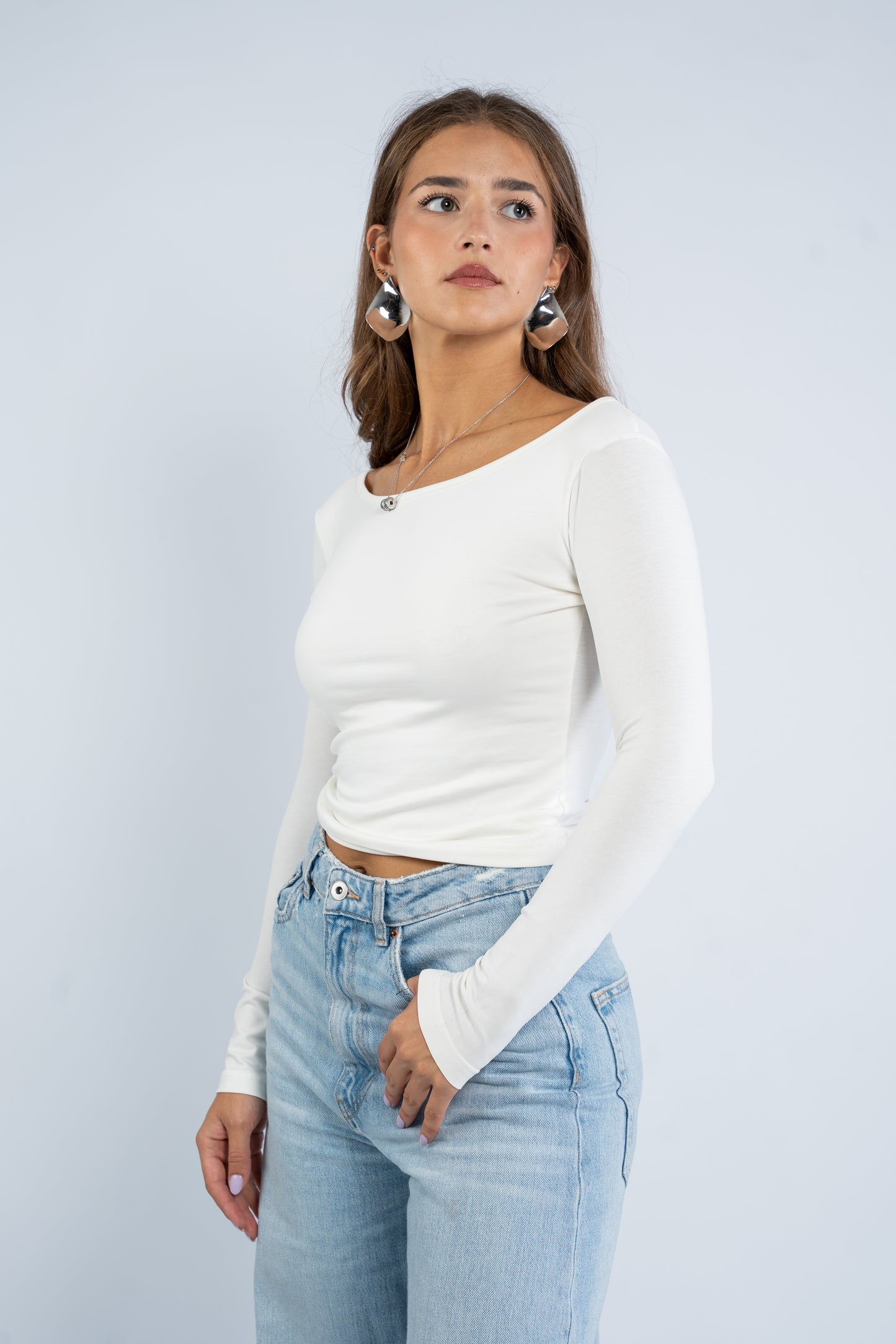 Round neck top