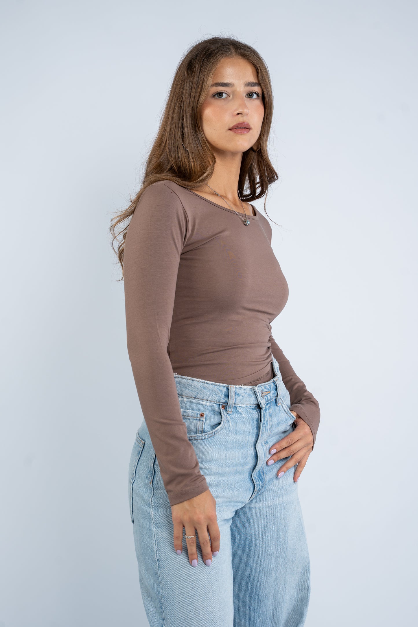 Round neck top