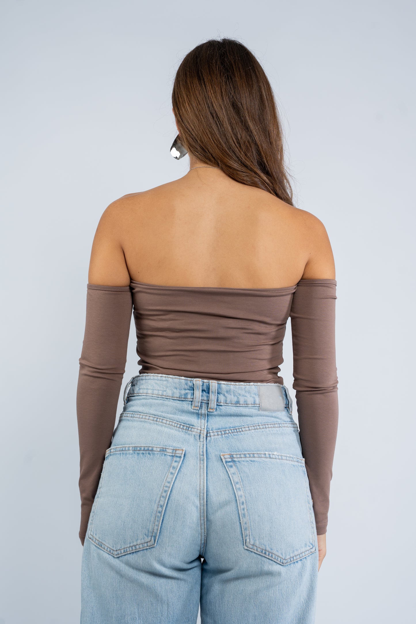 Off sleeves top