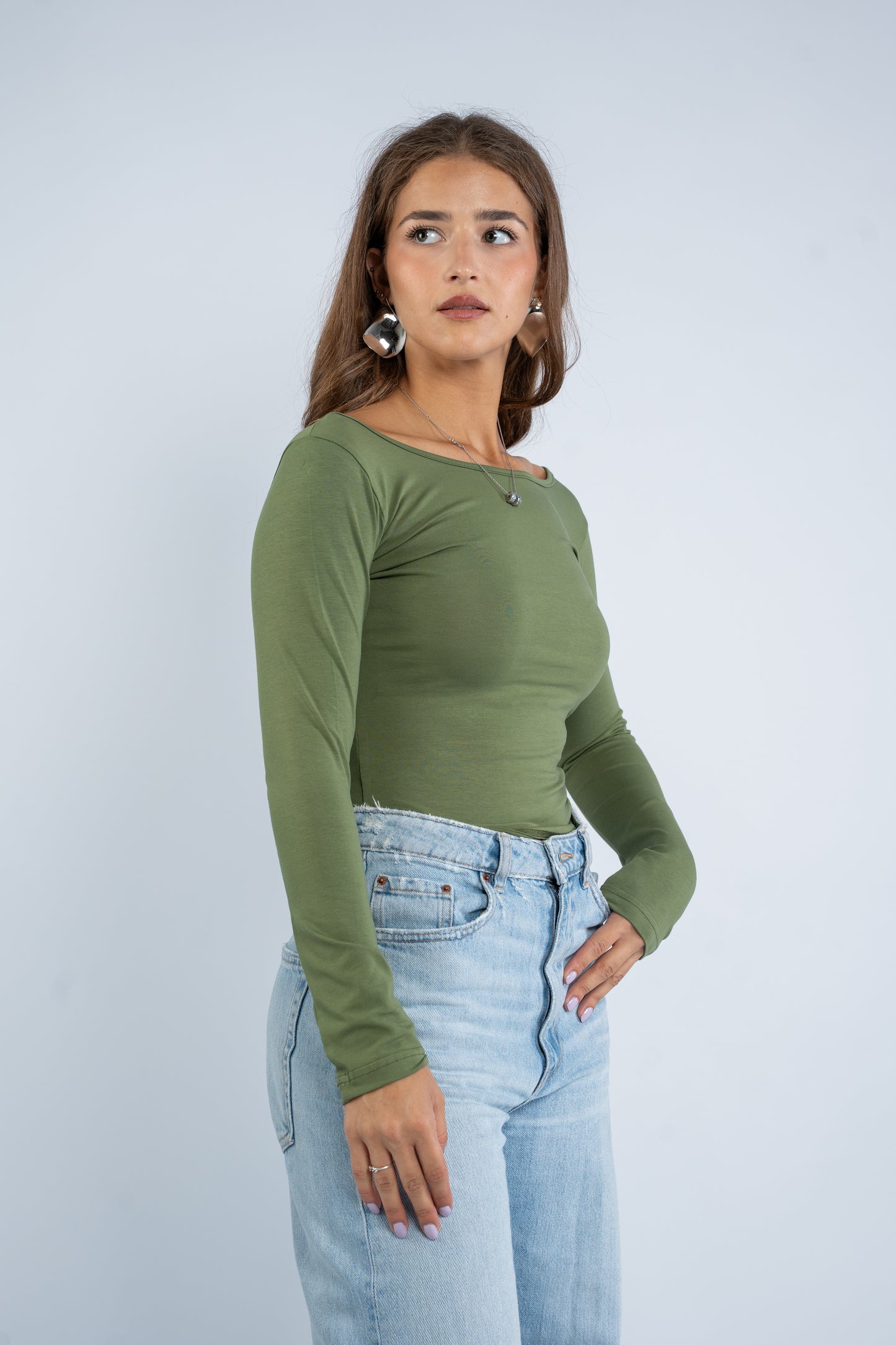 Round neck top