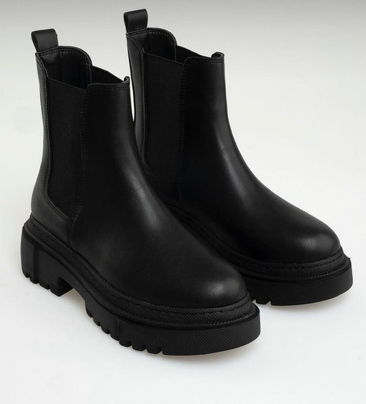 Short Boots